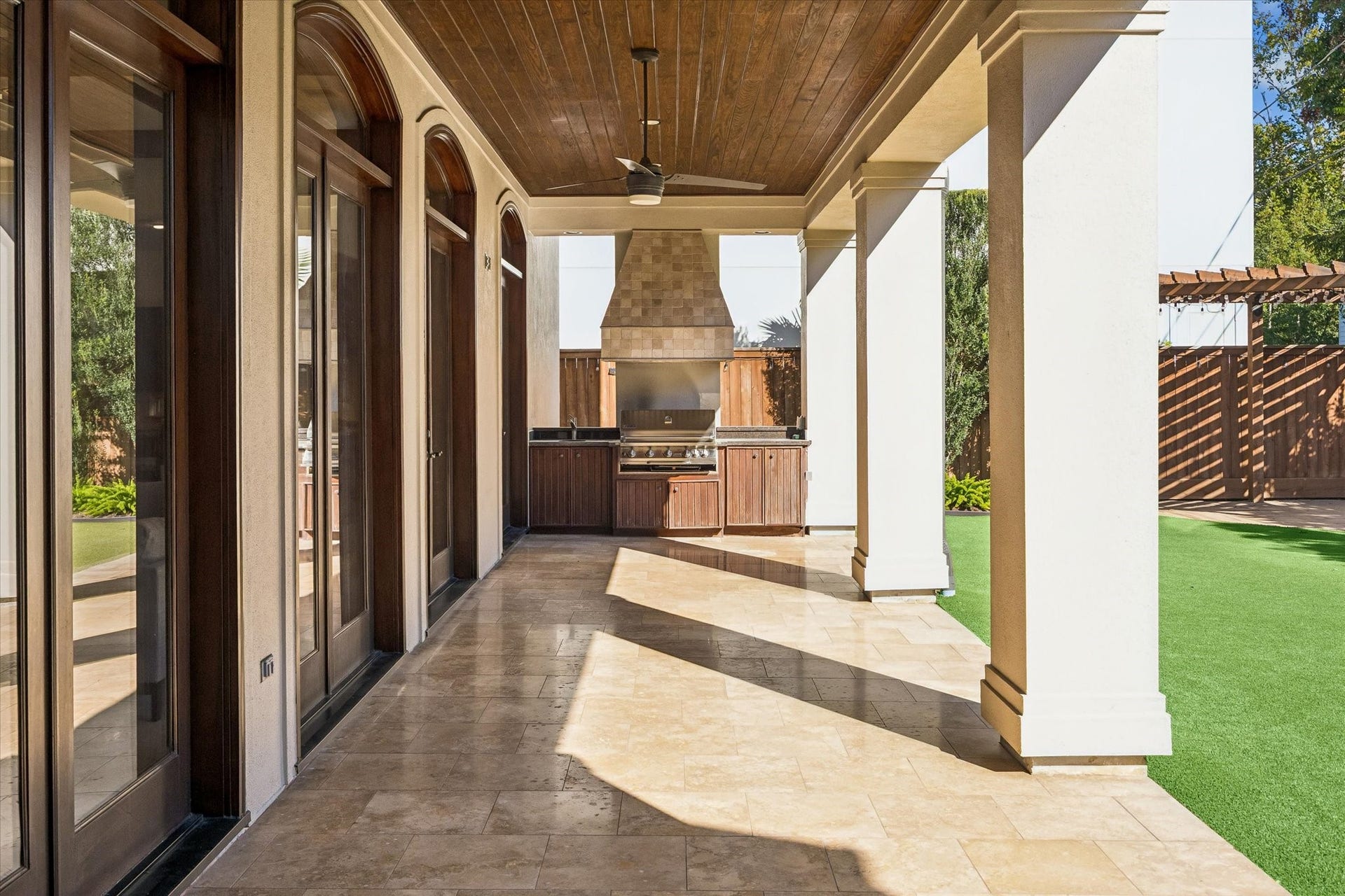 2531 Swift Boulevard, Houston, TX 77030 2531 Swift Boulevard, Houston, TX 77030
