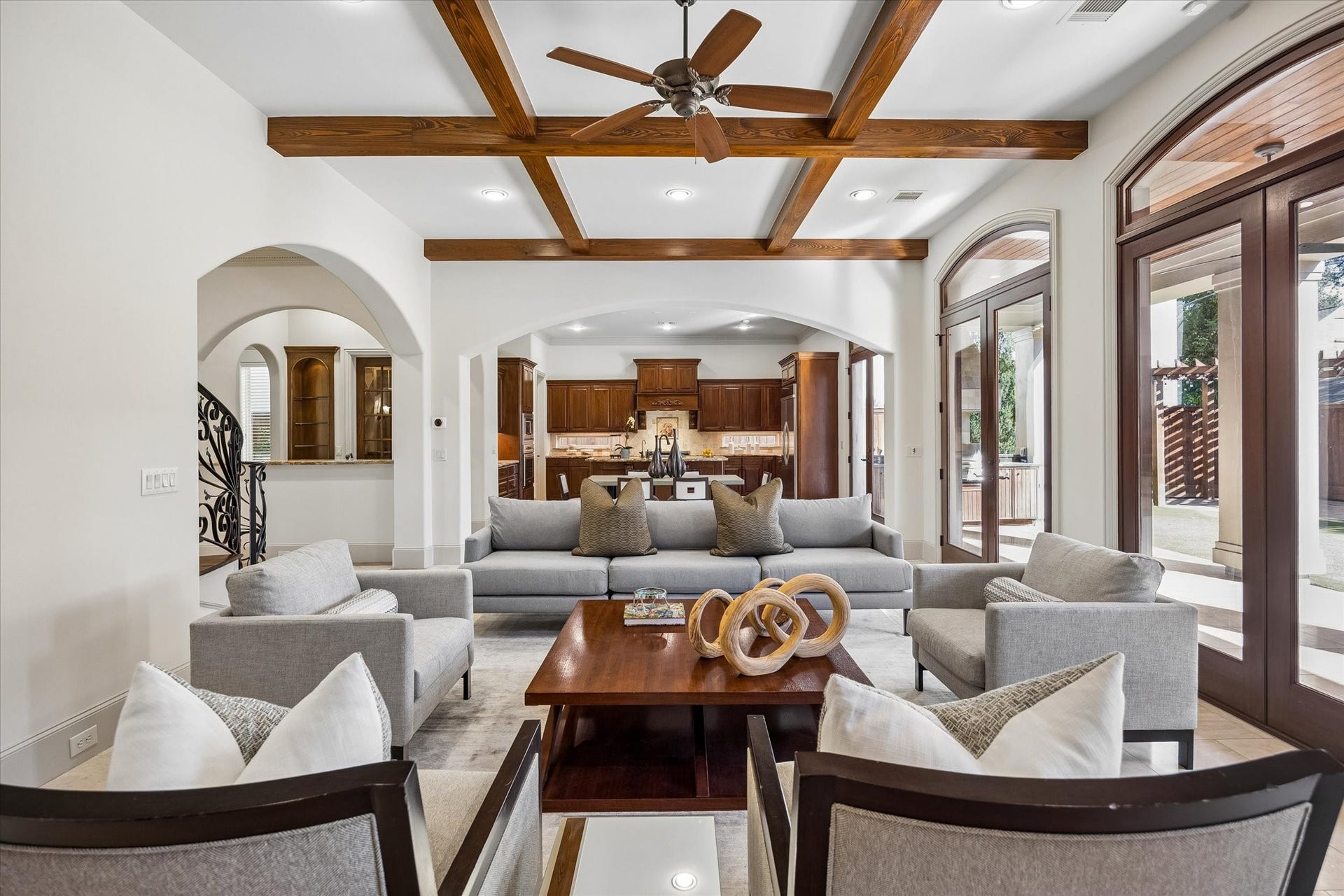 2531 Swift Boulevard, Houston, TX 77030 2531 Swift Boulevard, Houston, TX 77030