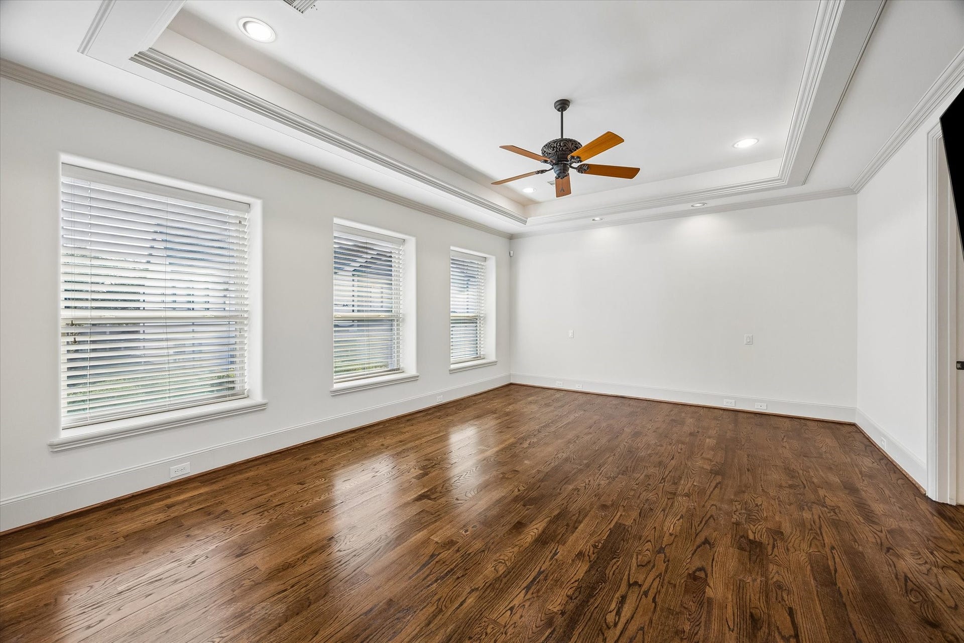 2531 Swift Boulevard, Houston, TX 77030 2531 Swift Boulevard, Houston, TX 77030