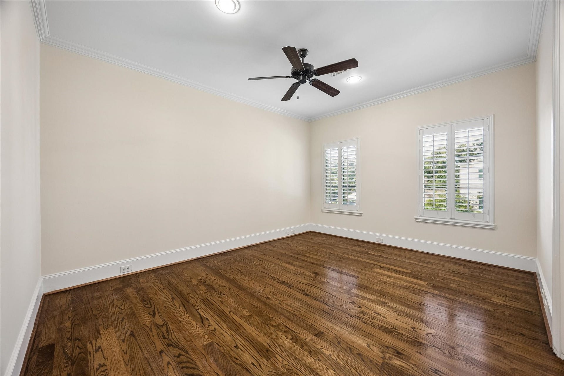 2531 Swift Boulevard, Houston, TX 77030 2531 Swift Boulevard, Houston, TX 77030