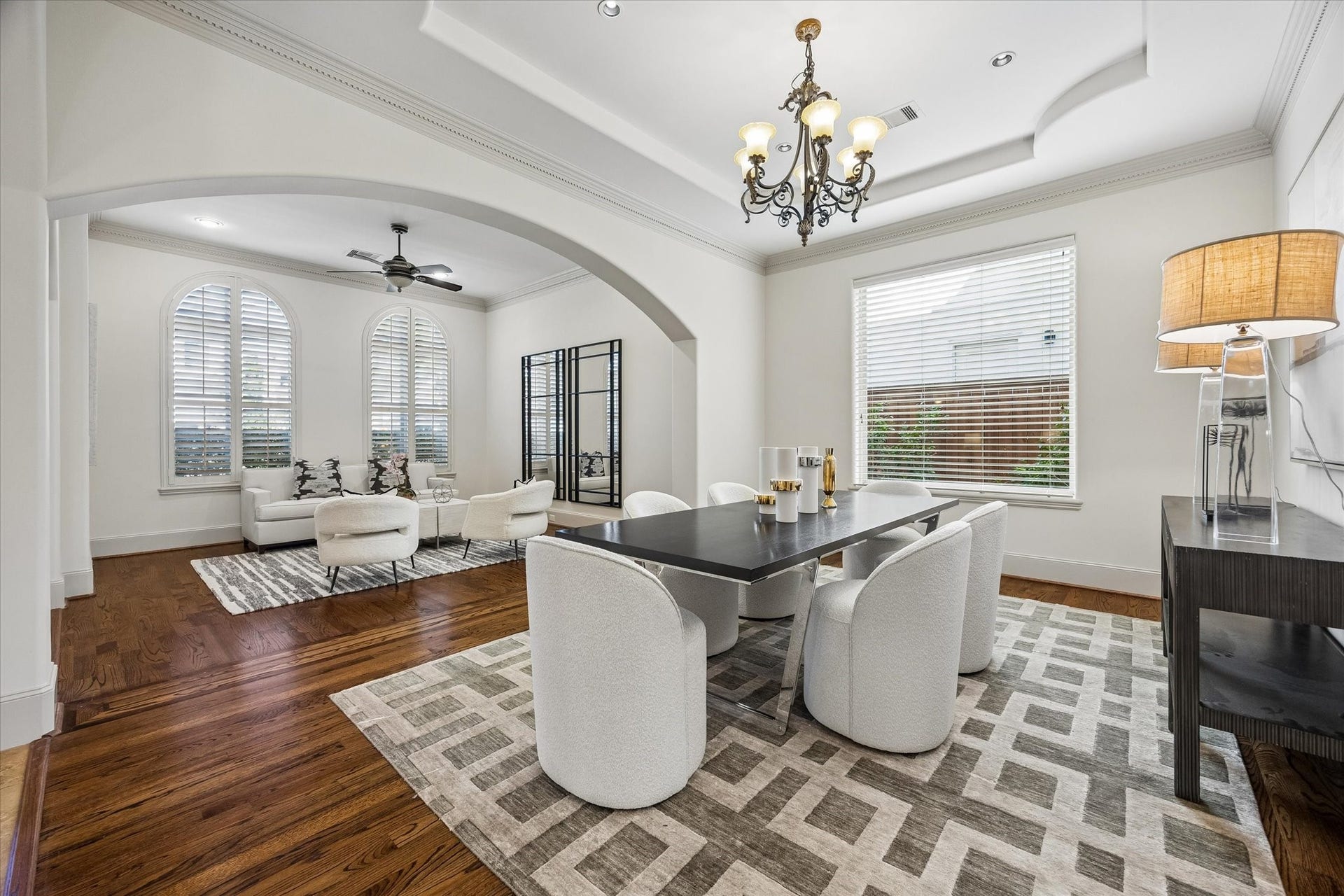 2531 Swift Boulevard, Houston, TX 77030 2531 Swift Boulevard, Houston, TX 77030