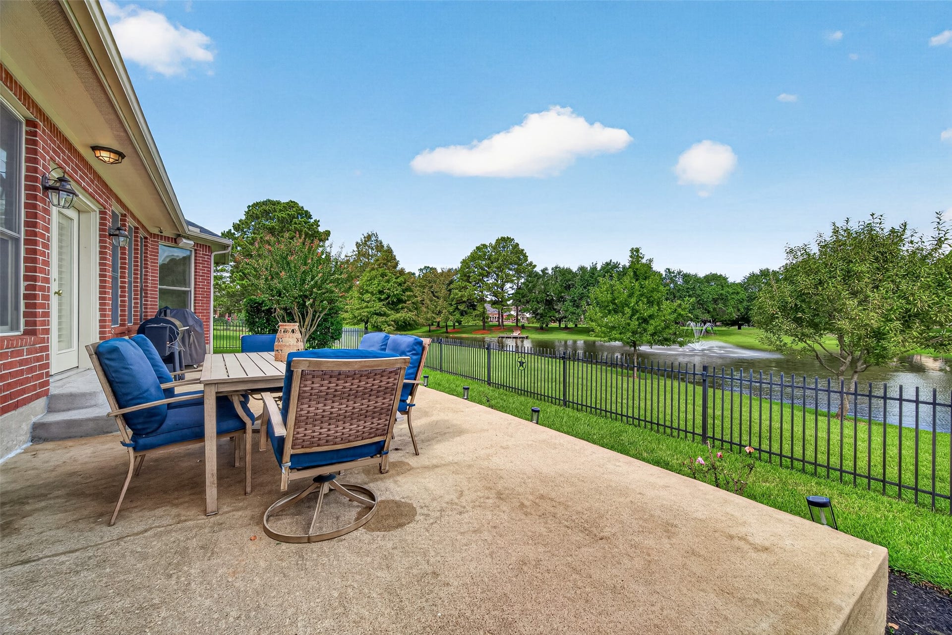 5956 Whispering Lakes Drive, Katy, TX 77493 5956 Whispering Lakes Drive, Katy, TX 77493