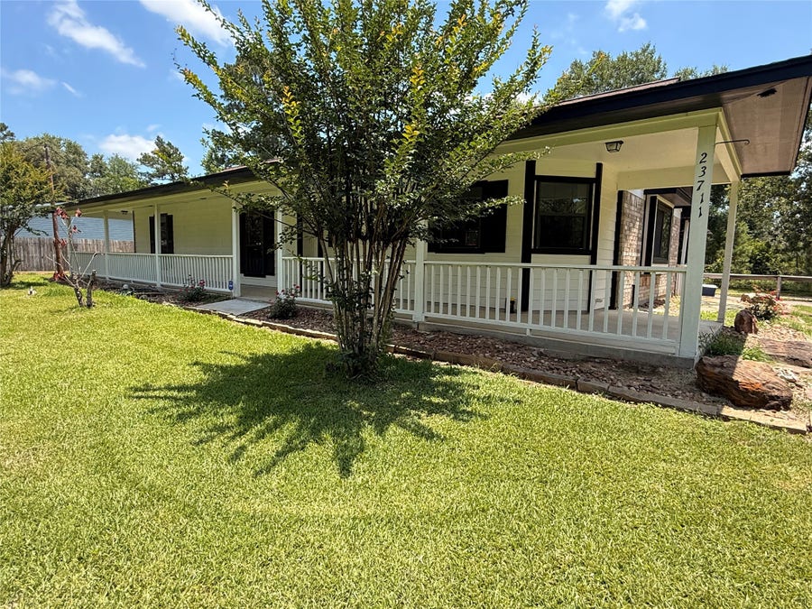 Property photo for 23711 Saxon Way, Hockley, TX
