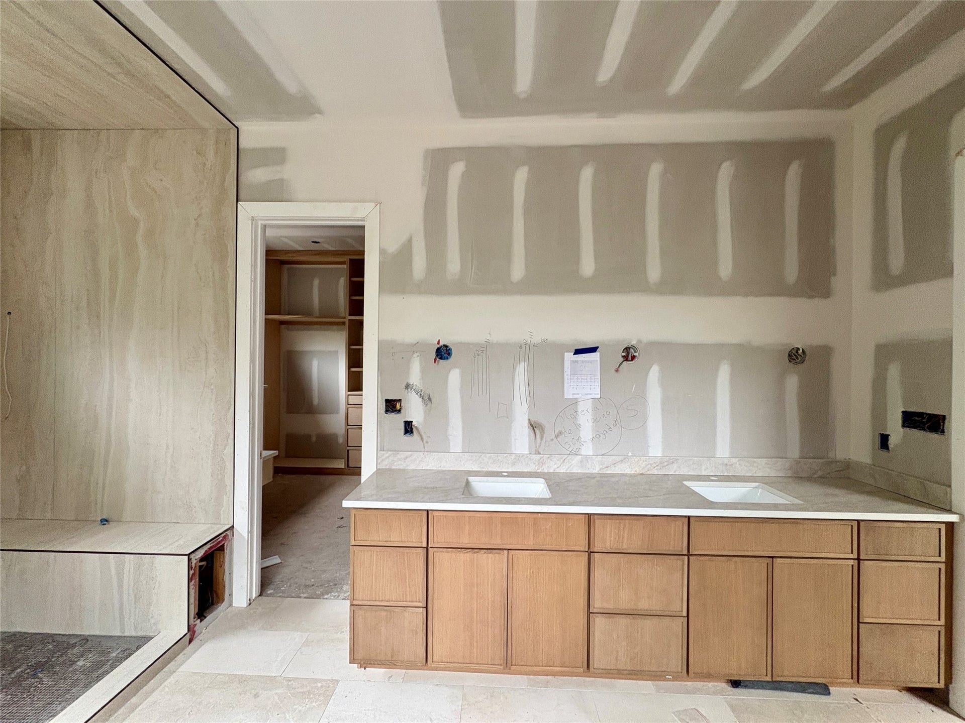 4918 Wigton Drive, Houston, TX 77096 Primary Bath