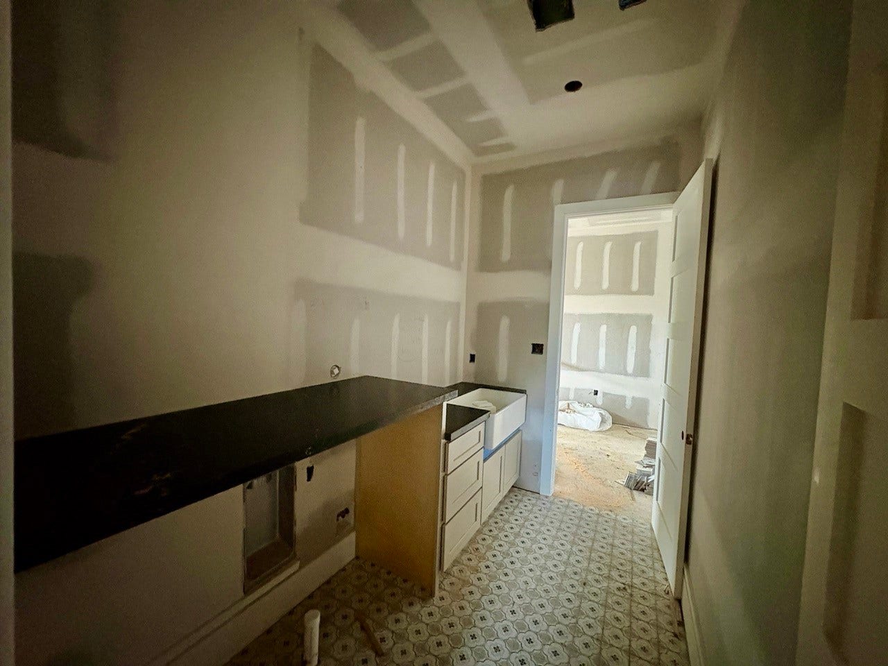 4918 Wigton Drive, Houston, TX 77096 Laundry Room