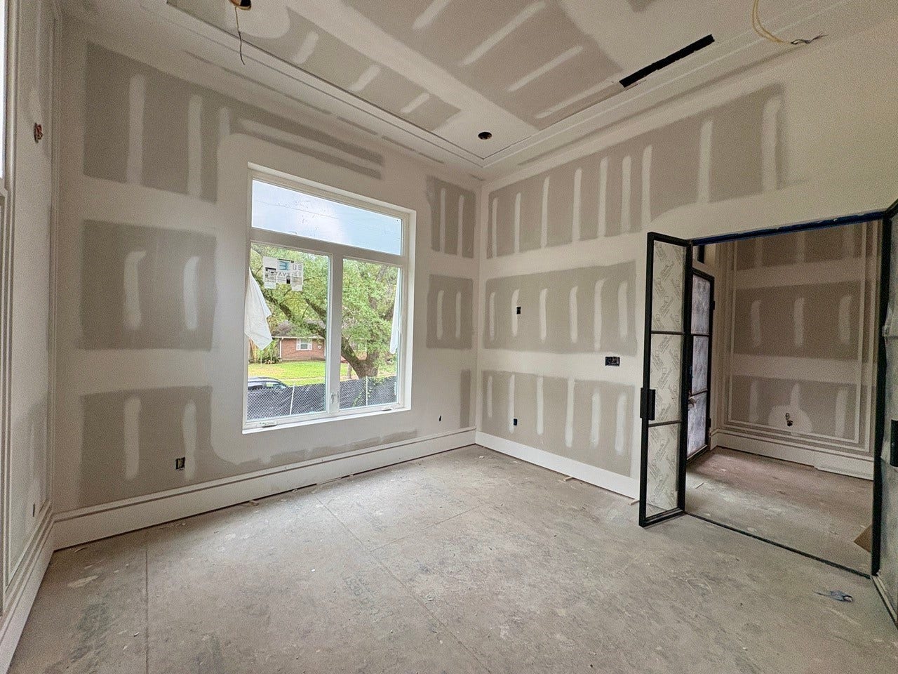 4918 Wigton Drive, Houston, TX 77096 Office