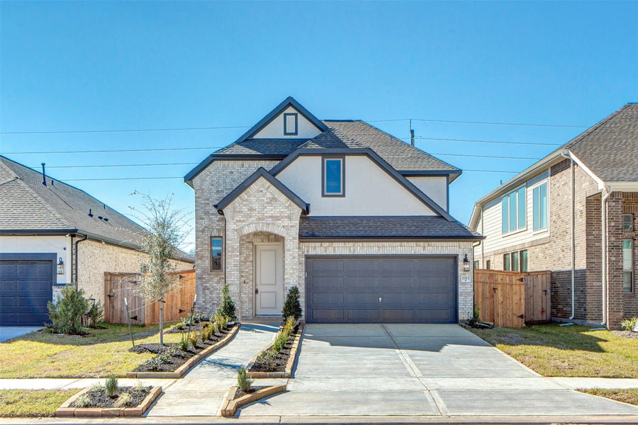 Property photo for 1915 Meadow Trail Drive, Missouri City, TX