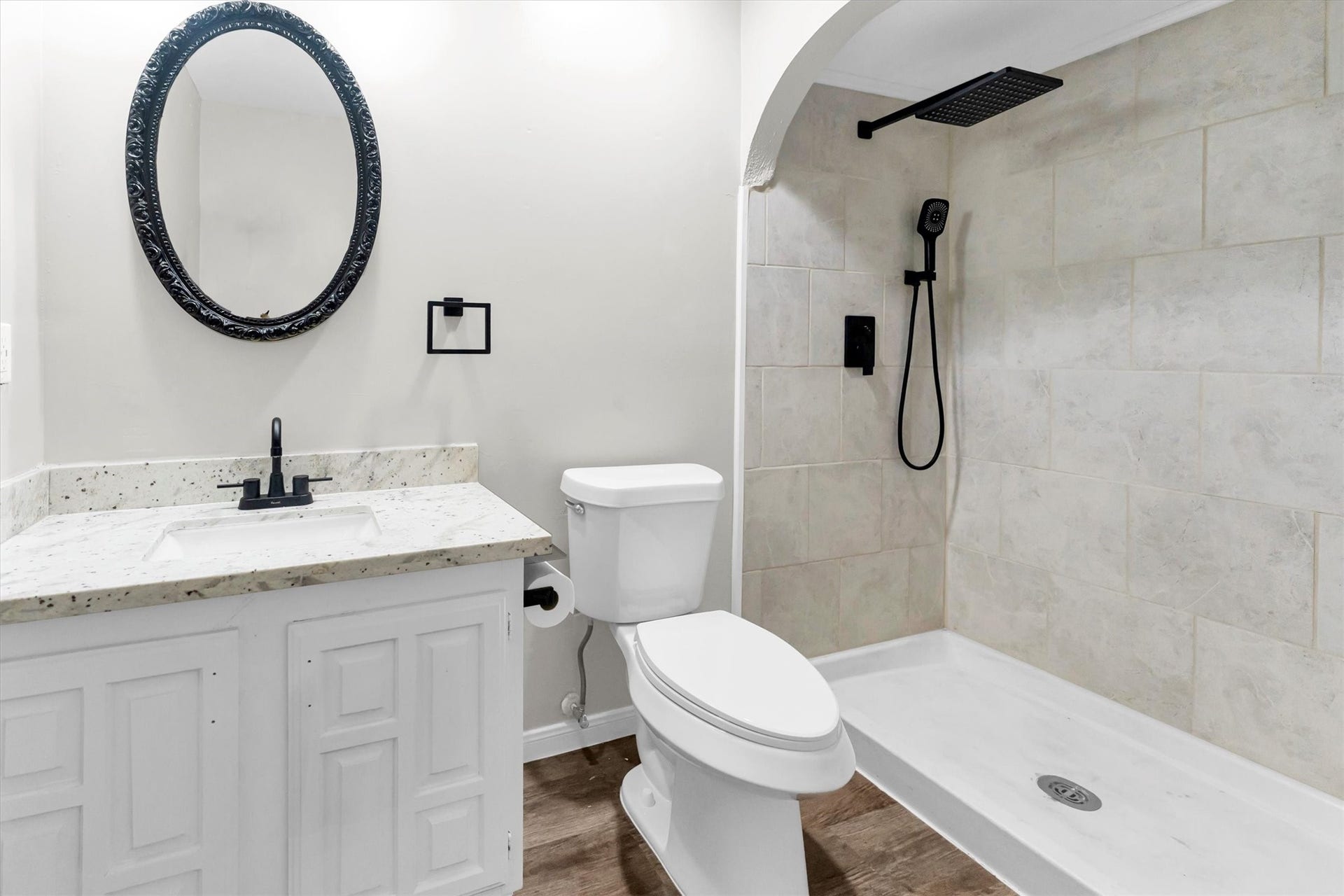 18330 Navajo Trail Drive, Spring, TX 77388 Primary en-suite Bathroom with walk in shower