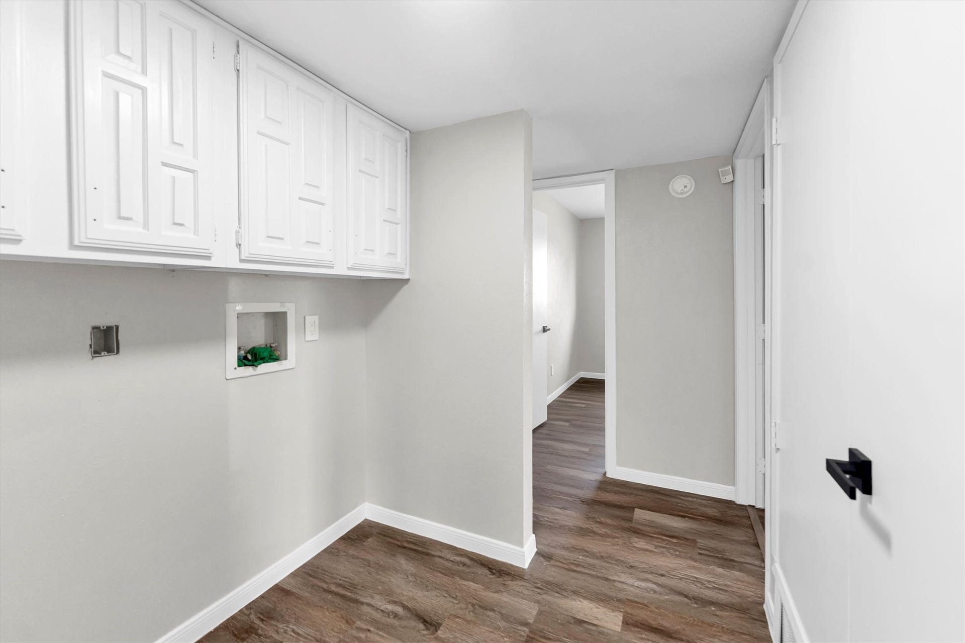 18330 Navajo Trail Drive, Spring, TX 77388 Utility in house