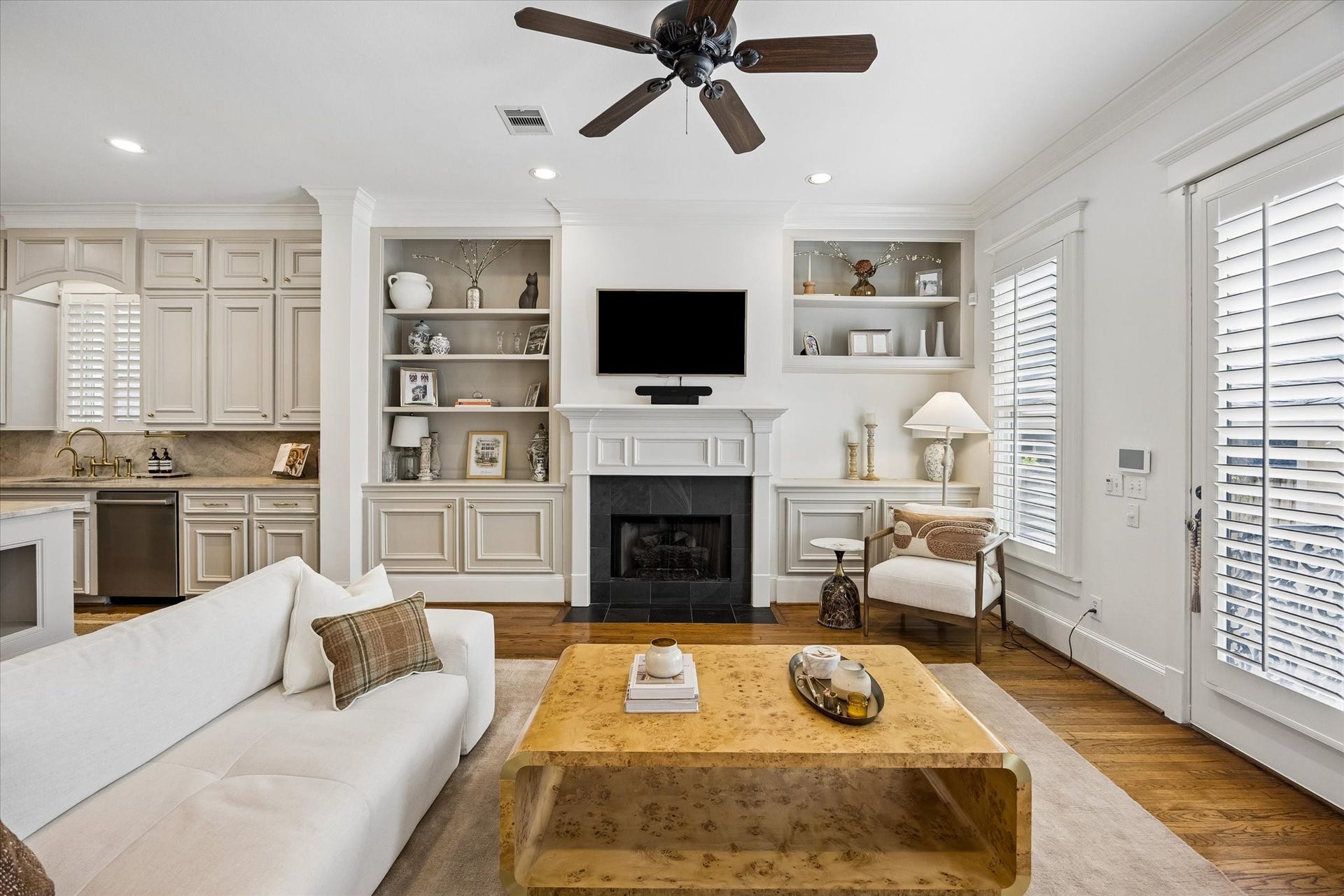 316 Aurora Street, Houston, TX 77008 316 Aurora Street, Houston, TX 77008