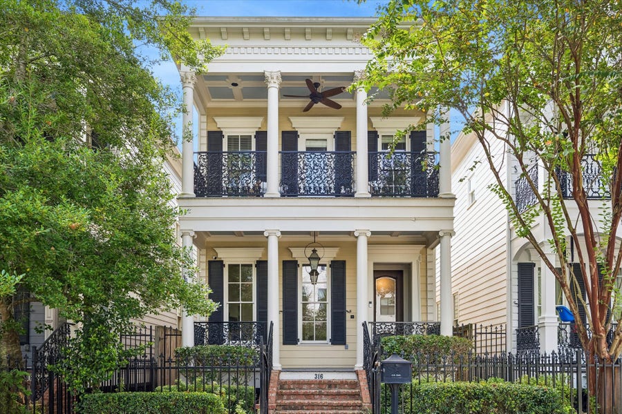 Property photo for 316 Aurora Street, Houston, TX
