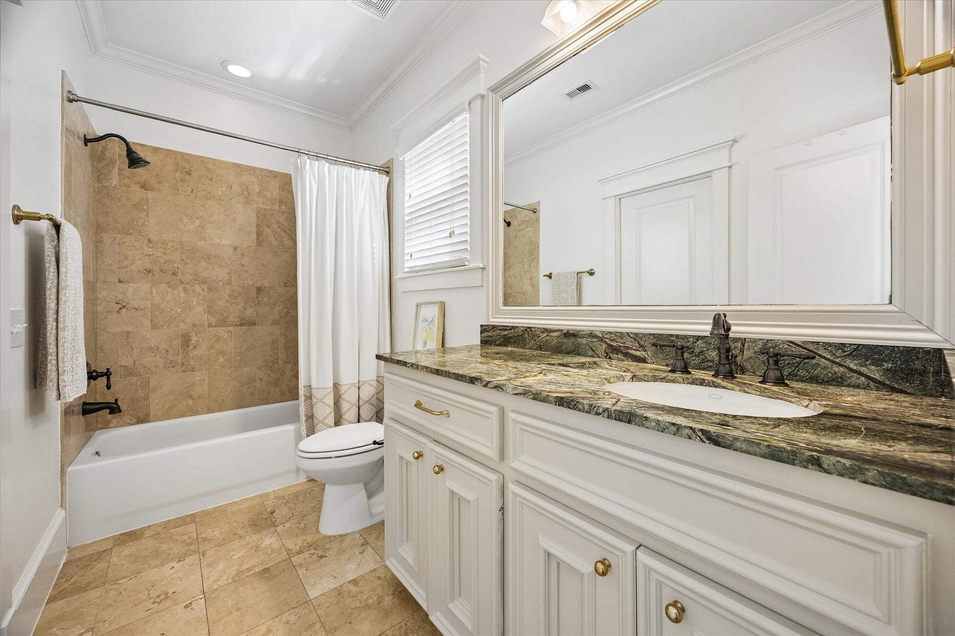 316 Aurora Street, Houston, TX 77008 316 Aurora Street, Houston, TX 77008