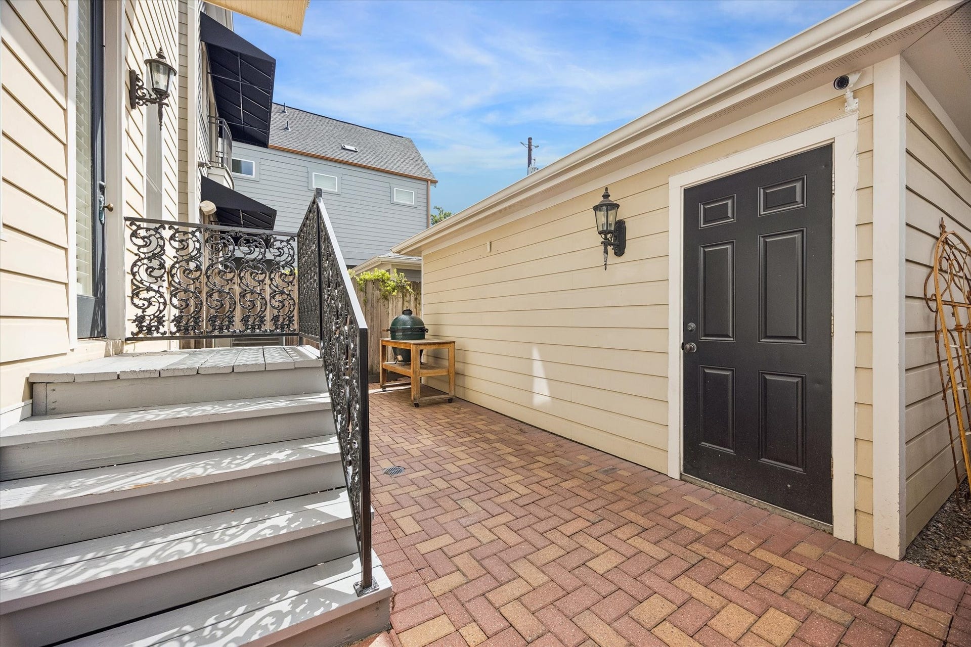 316 Aurora Street, Houston, TX 77008 316 Aurora Street, Houston, TX 77008