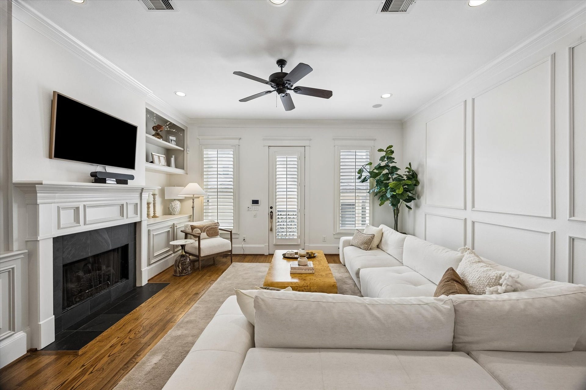 316 Aurora Street, Houston, TX 77008 316 Aurora Street, Houston, TX 77008