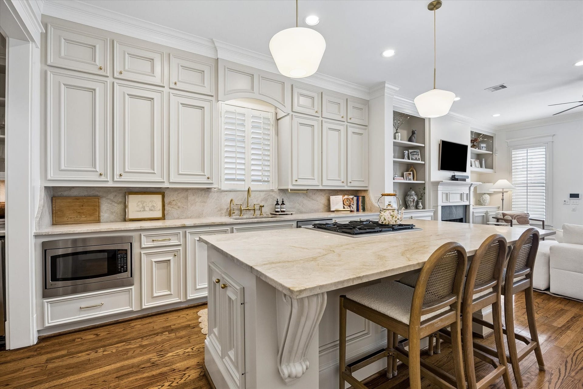 316 Aurora Street, Houston, TX 77008 316 Aurora Street, Houston, TX 77008