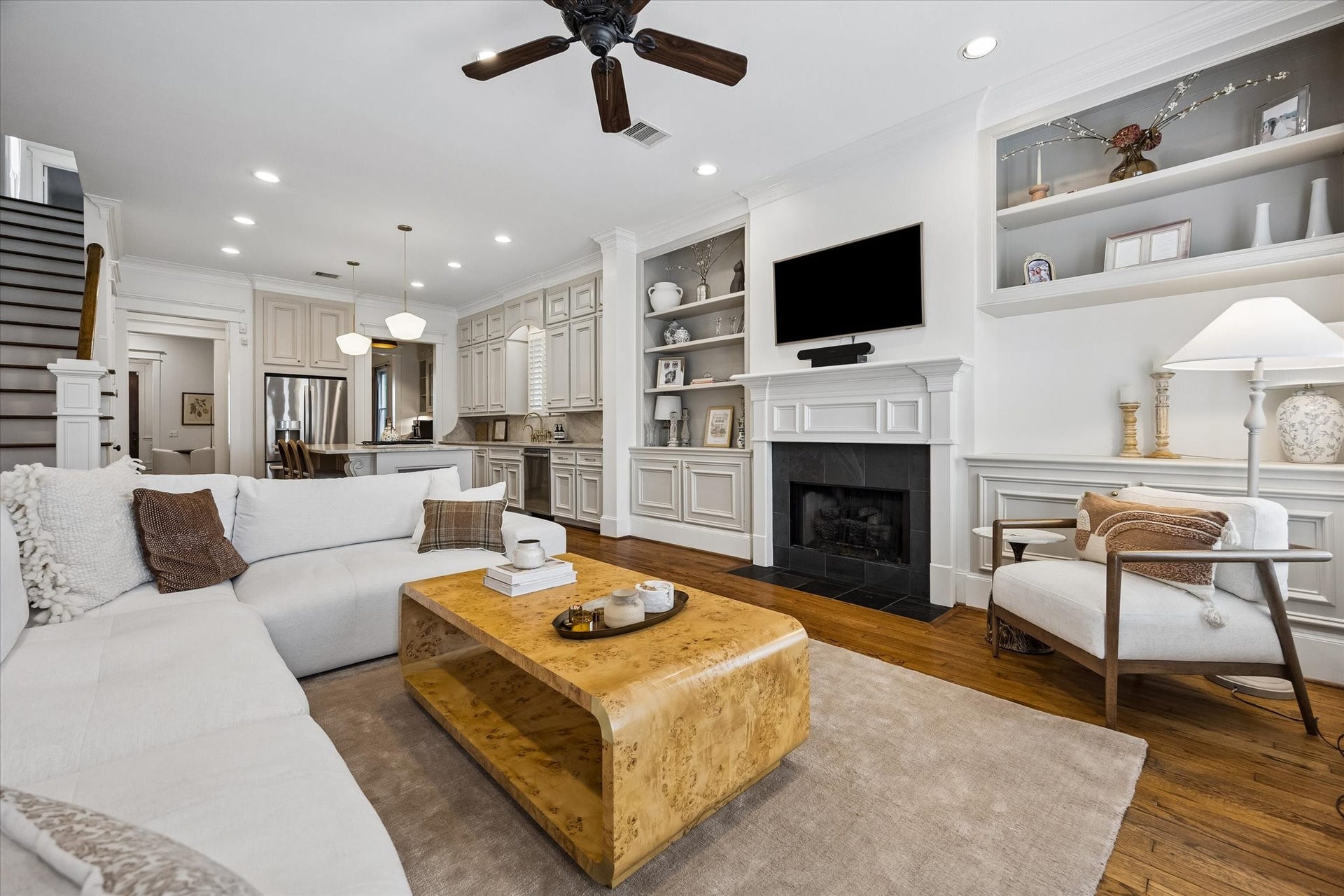 316 Aurora Street, Houston, TX 77008 316 Aurora Street, Houston, TX 77008