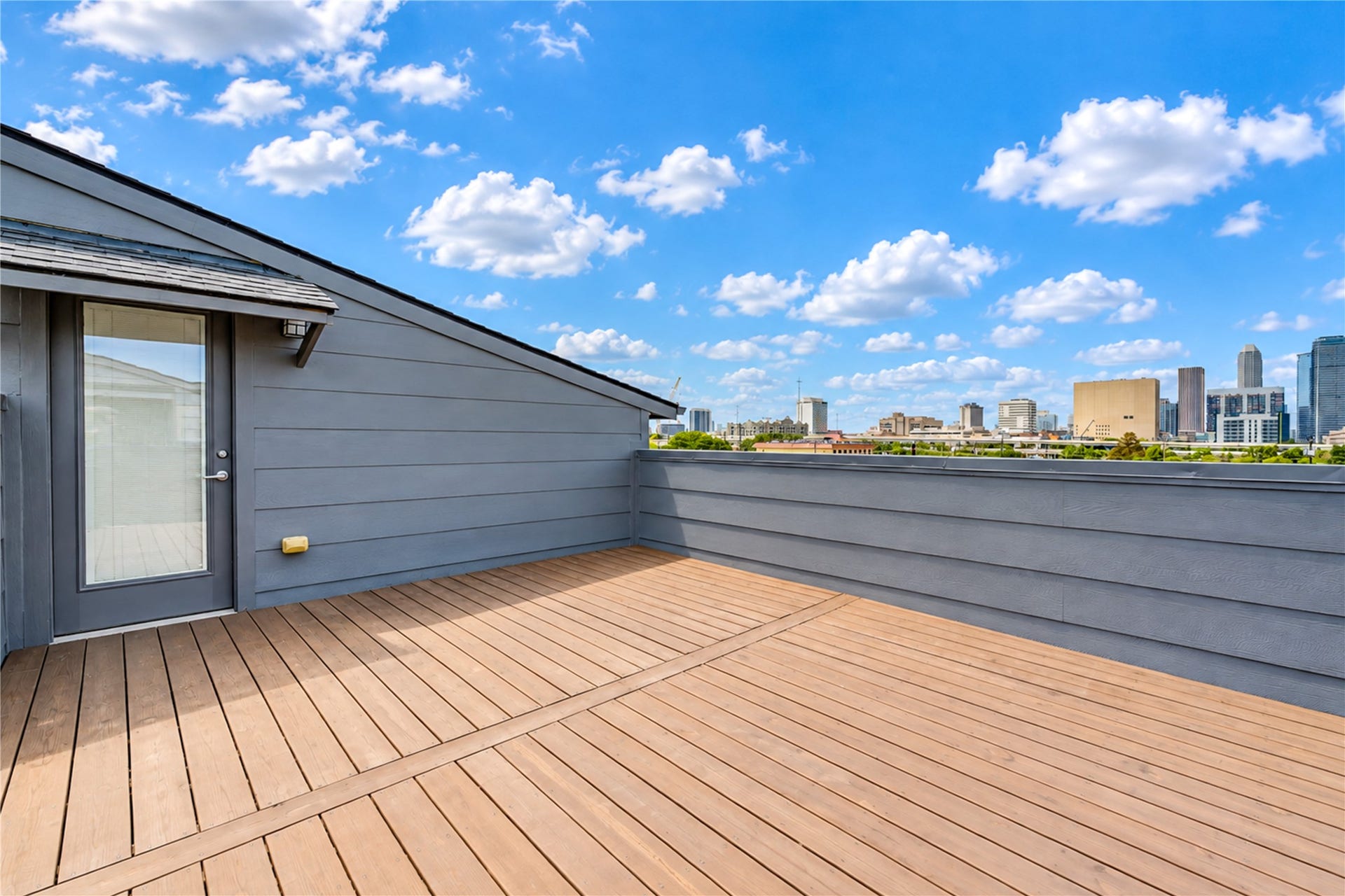 2234 Leeland Street, Houston, TX 77003