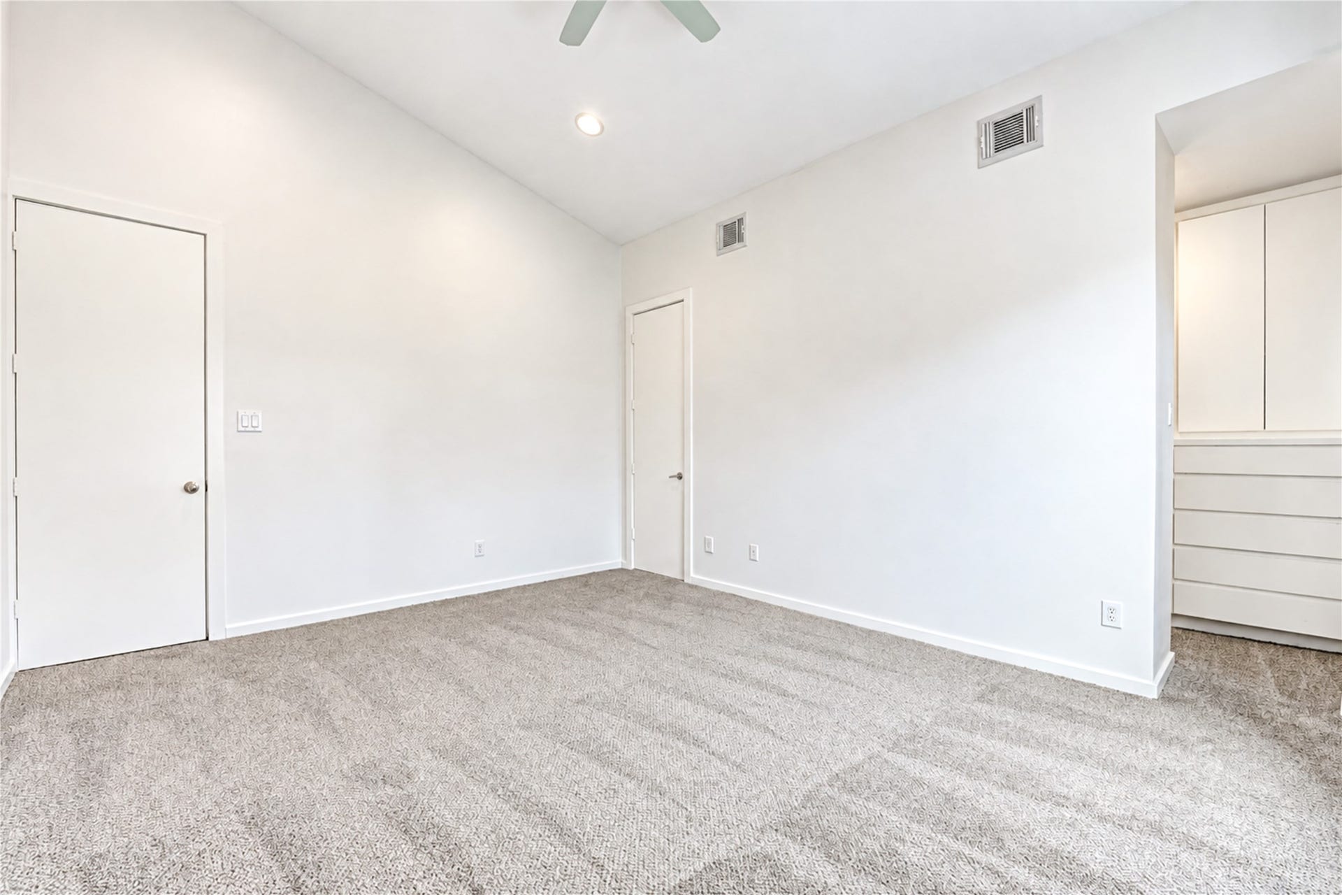 2234 Leeland Street, Houston, TX 77003