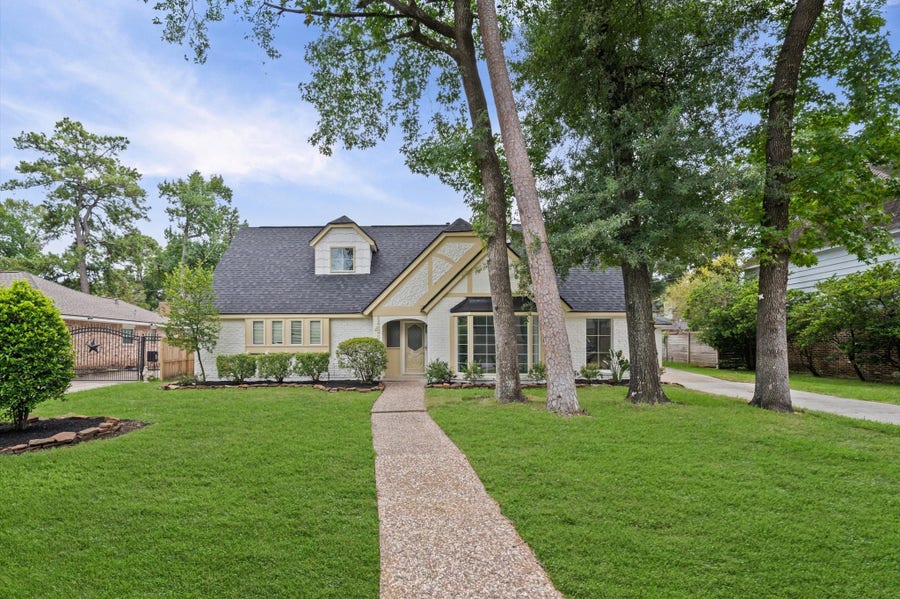 Property photo for 1415 Anvil Drive, Houston, TX