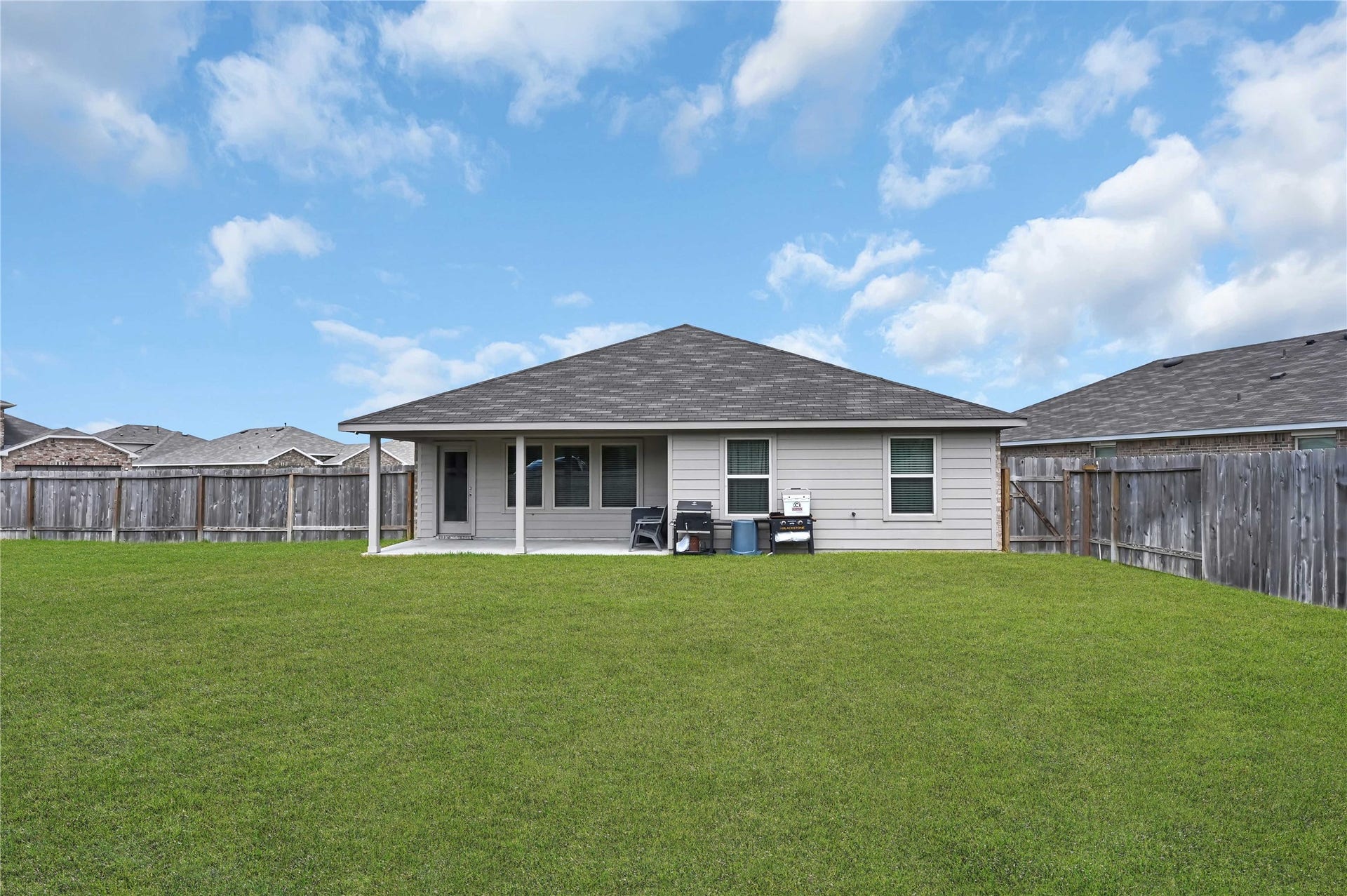 18502 N Portbec Court, New Caney, TX 77357 18502 N Portbec Court, New Caney, TX 77357