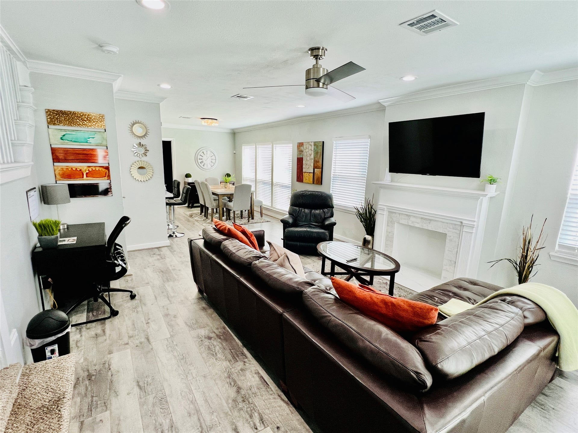 1909 Ruth Street, Houston, TX 77004 1909 Ruth Street, Houston, TX 77004