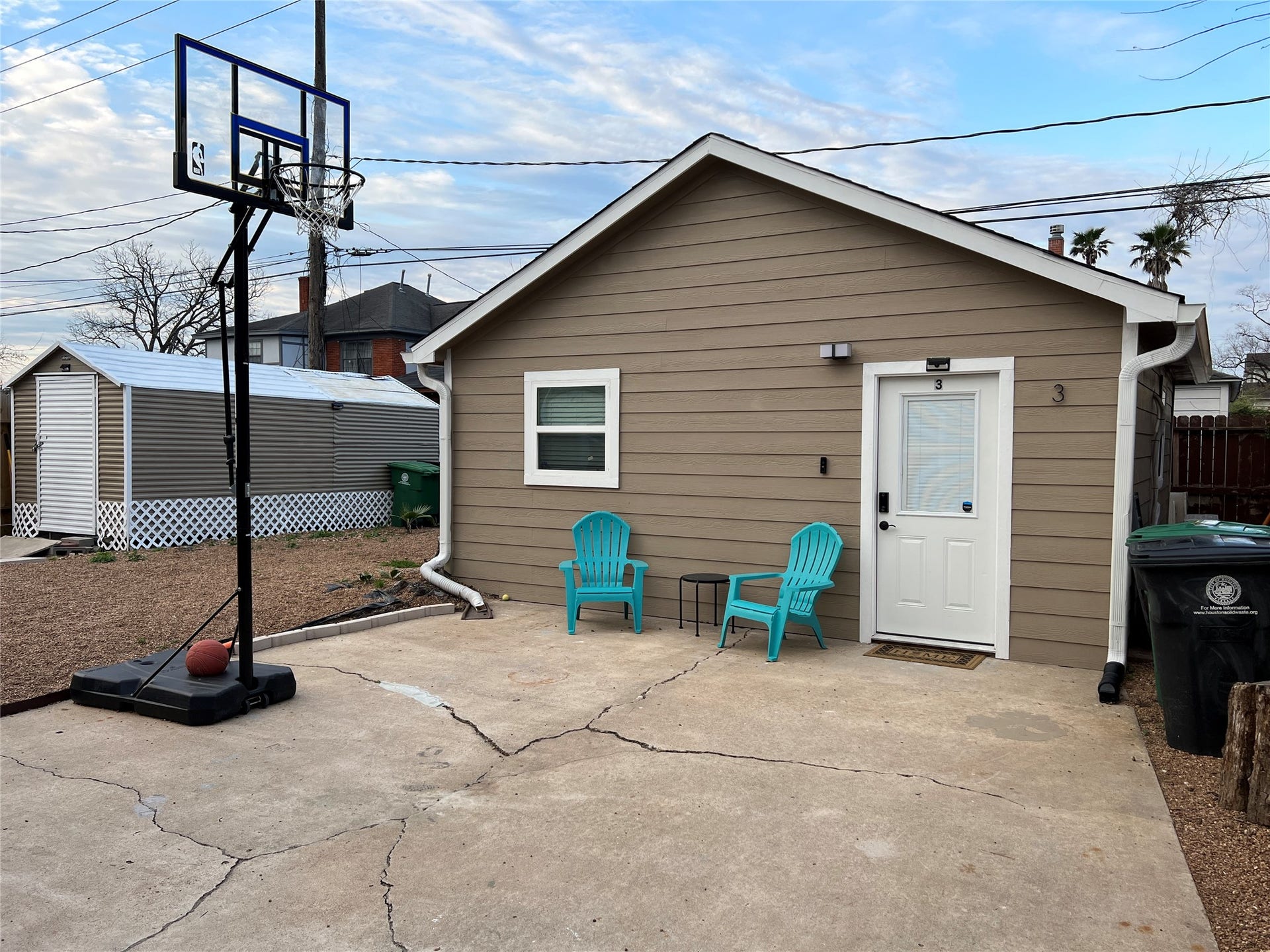 1909 Ruth Street, Houston, TX 77004 Guest House