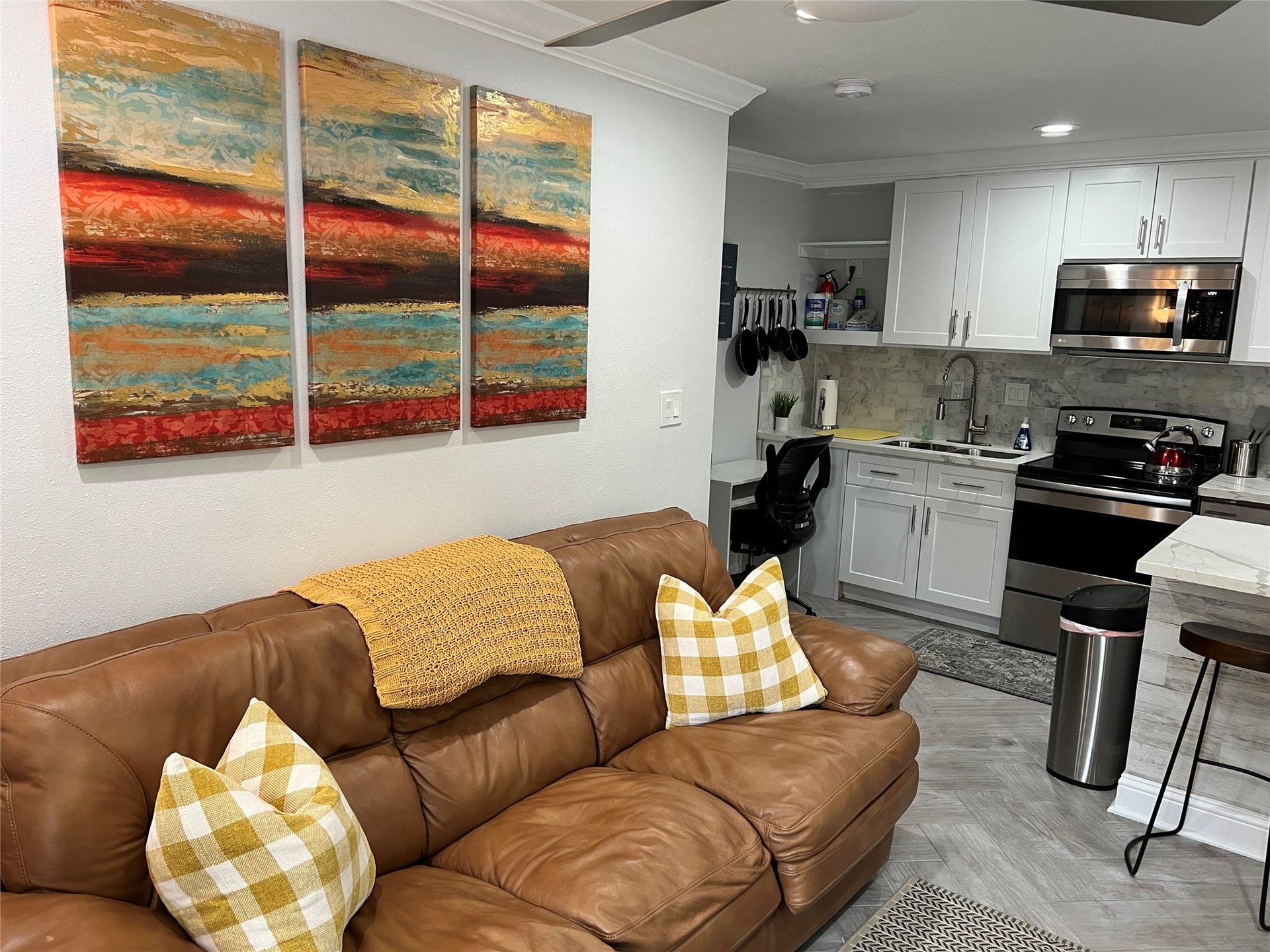 1909 Ruth Street, Houston, TX 77004 1909 Ruth Street, Houston, TX 77004