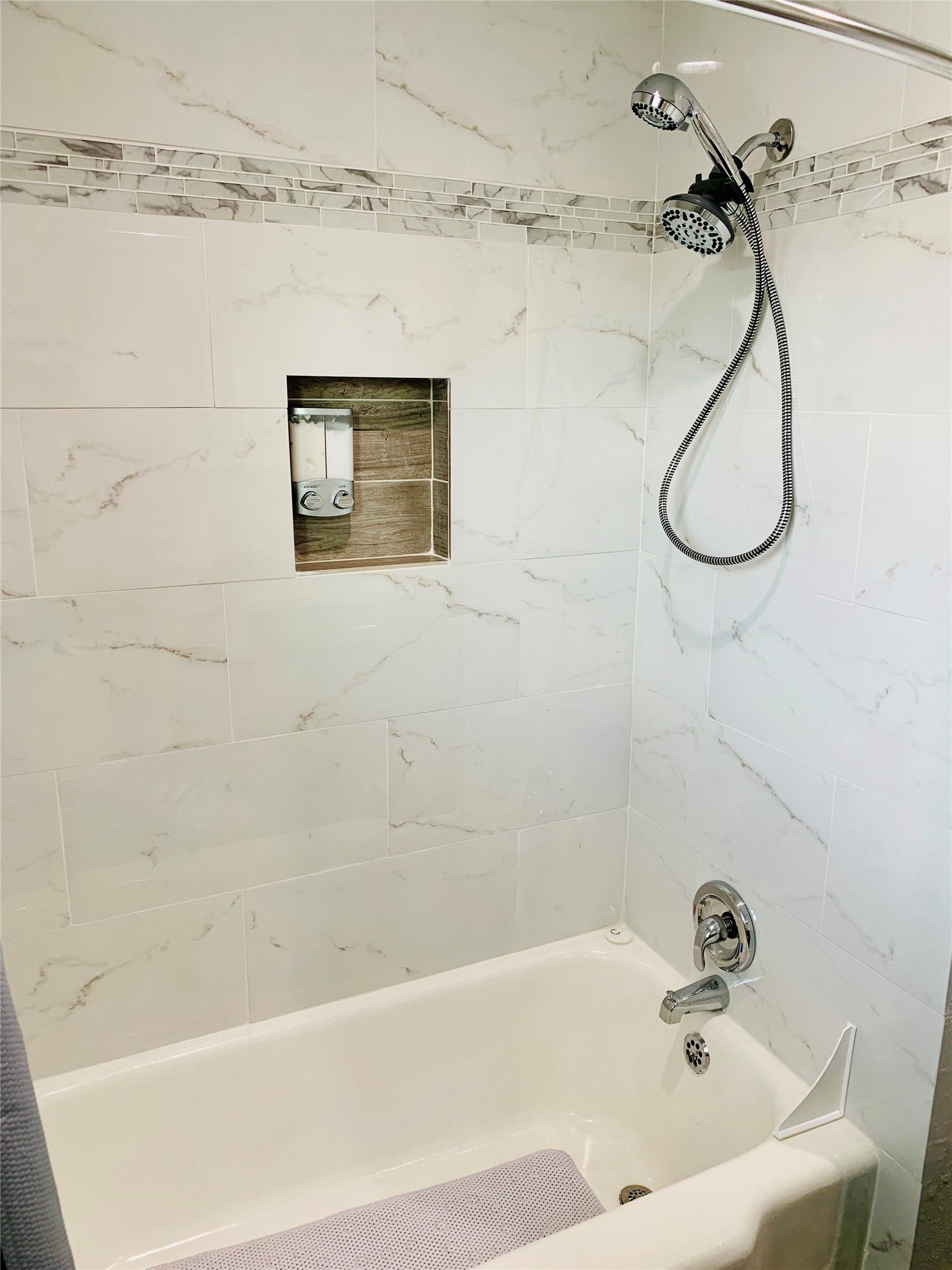1909 Ruth Street, Houston, TX 77004 1909 Ruth Street, Houston, TX 77004