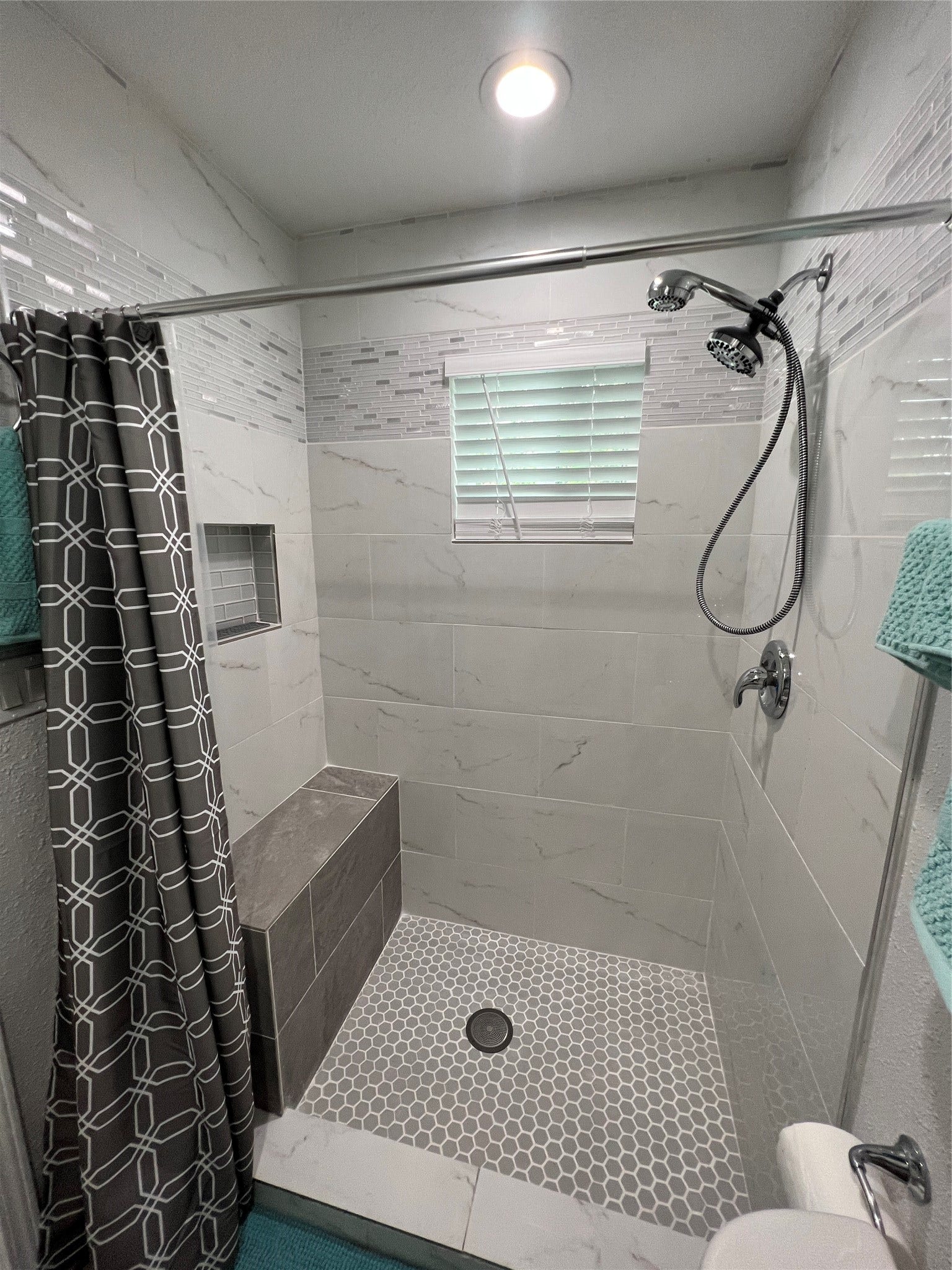 1909 Ruth Street, Houston, TX 77004 1909 Ruth Street, Houston, TX 77004