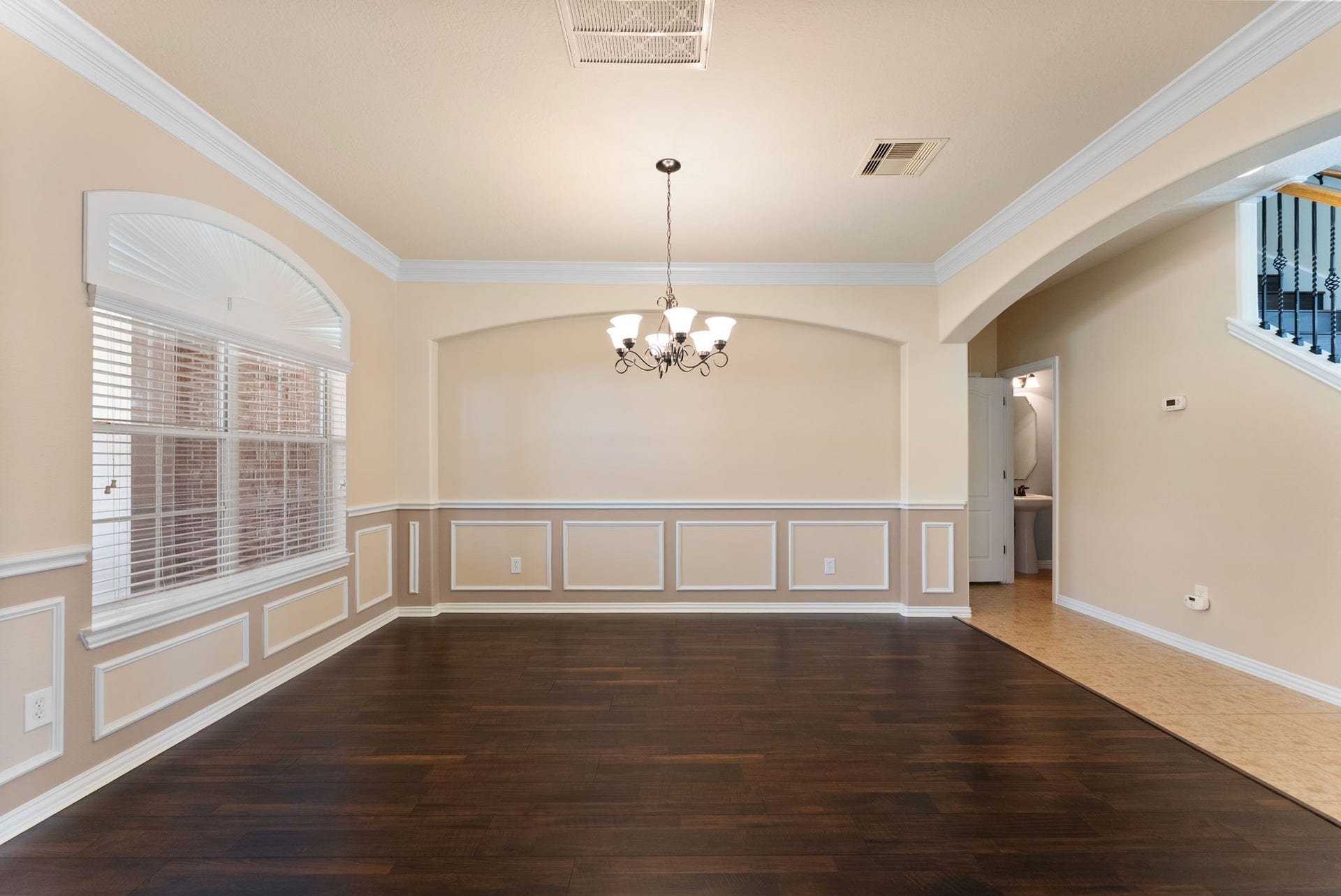 19415 Sorrell Ridge Drive, Spring, TX 77388 Custom paint and lighting gives this room an elegant feel.