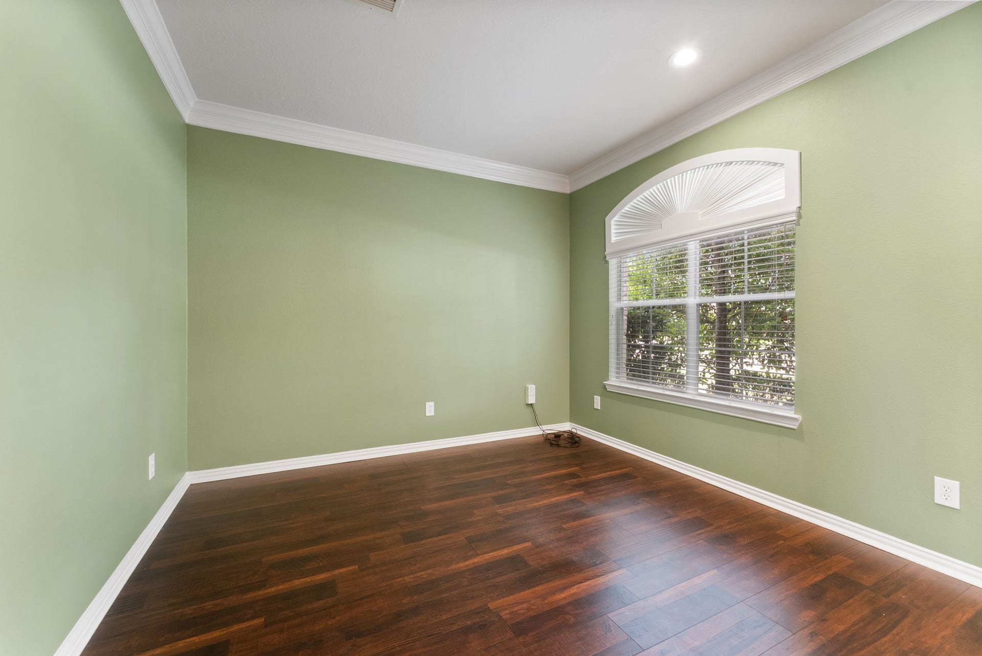 19415 Sorrell Ridge Drive, Spring, TX 77388 Updated wood look flooring flows throughout most of the downstairs.