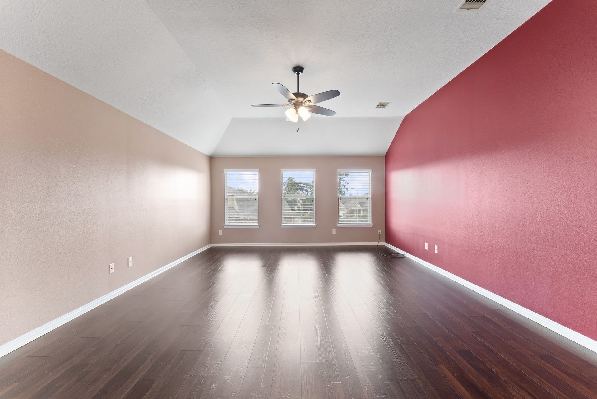 19415 Sorrell Ridge Drive, Spring, TX 77388 19415 Sorrell Ridge Drive, Spring, TX 77388