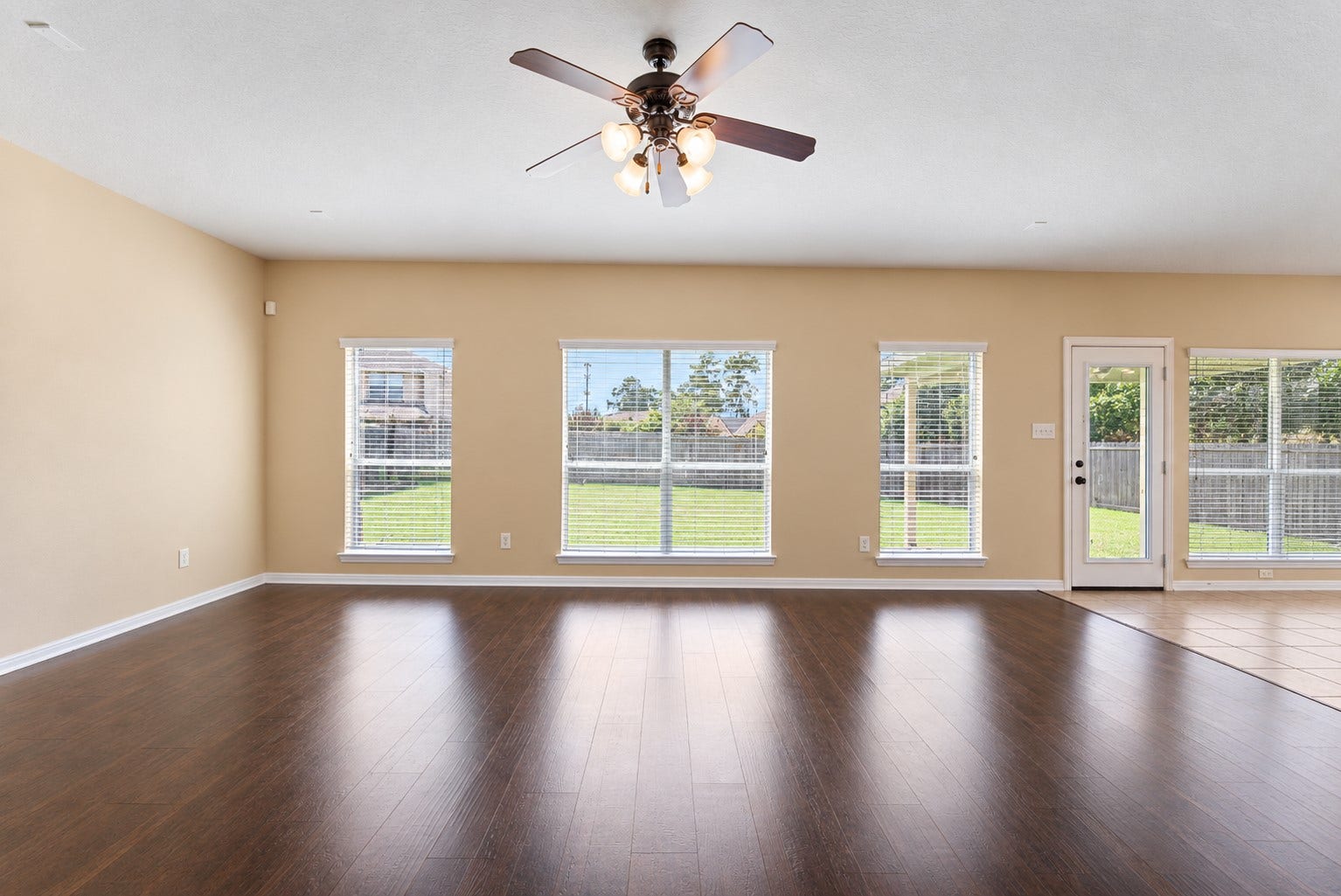 19415 Sorrell Ridge Drive, Spring, TX 77388 19415 Sorrell Ridge Drive, Spring, TX 77388