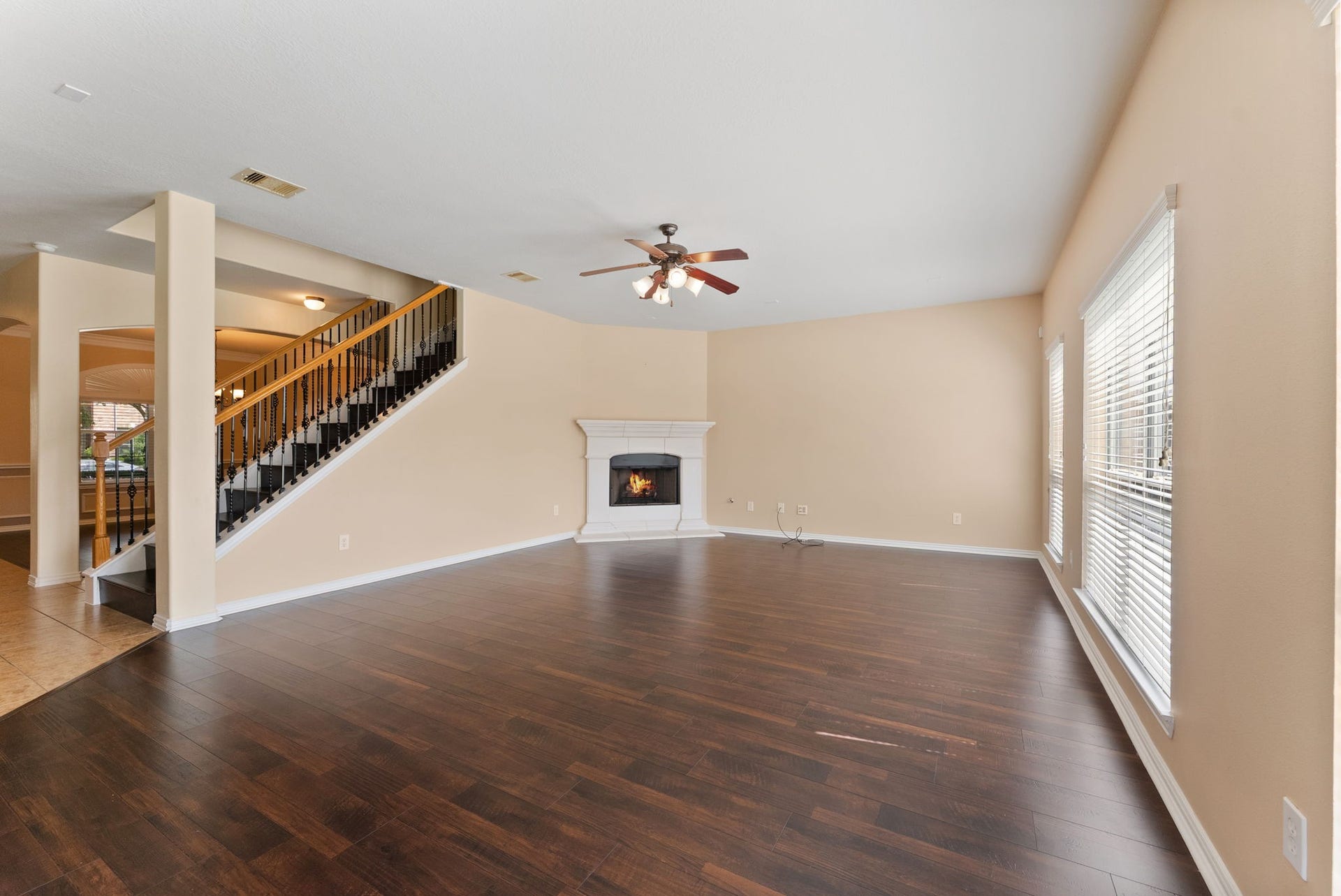 19415 Sorrell Ridge Drive, Spring, TX 77388 19415 Sorrell Ridge Drive, Spring, TX 77388