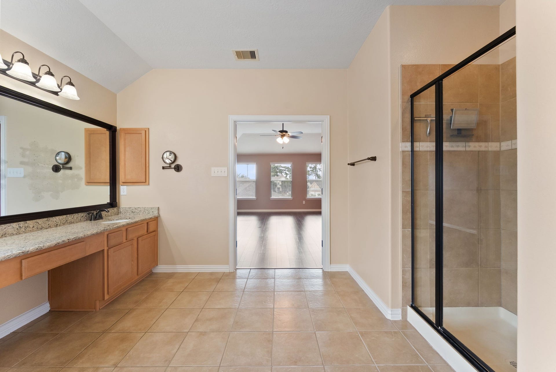 19415 Sorrell Ridge Drive, Spring, TX 77388 Immaculate primary bath has his and hers vanities and lots of storage.