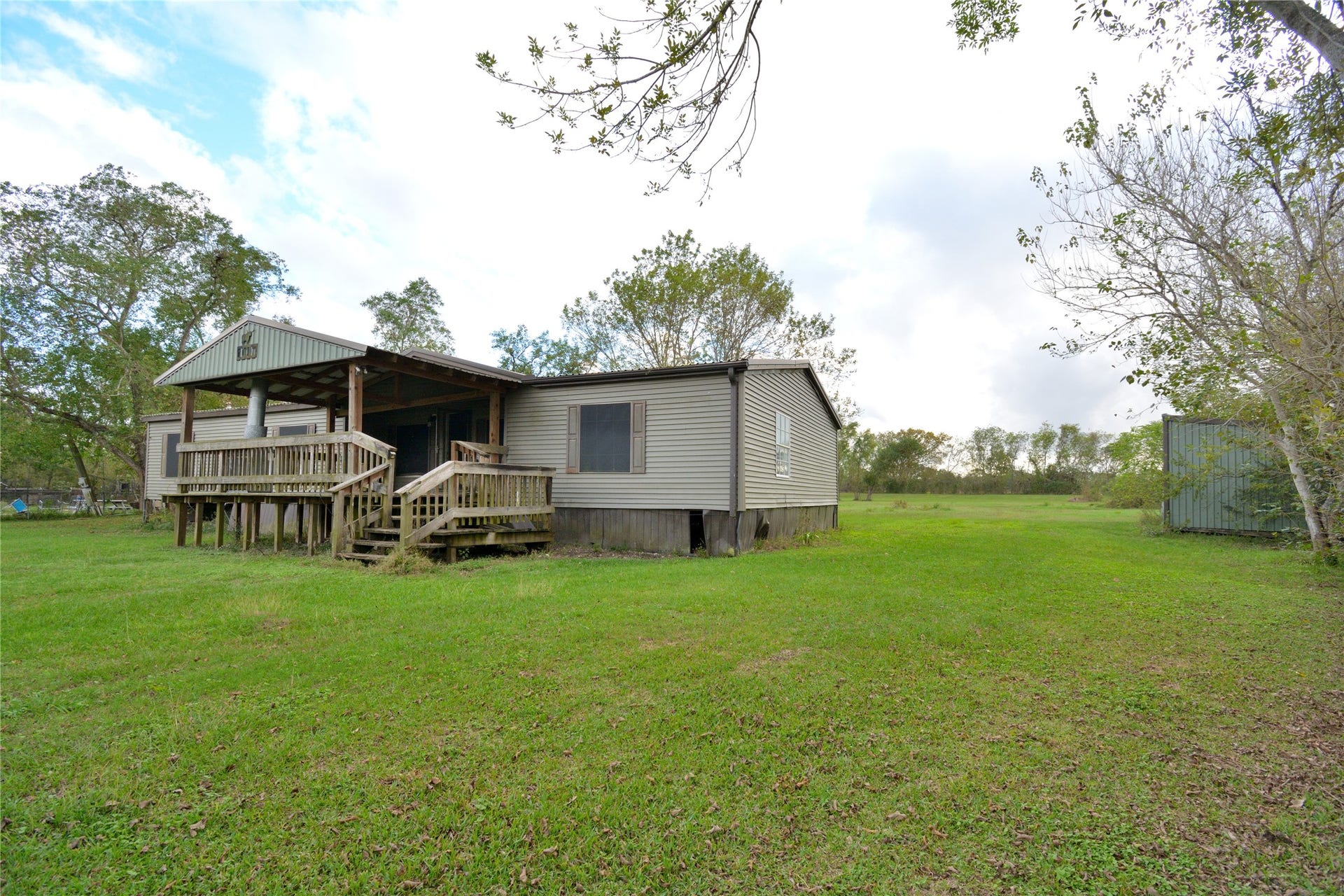 10007 Cheryl Street, Manvel, TX 77578 10007 Cheryl Street, Manvel, TX 77578