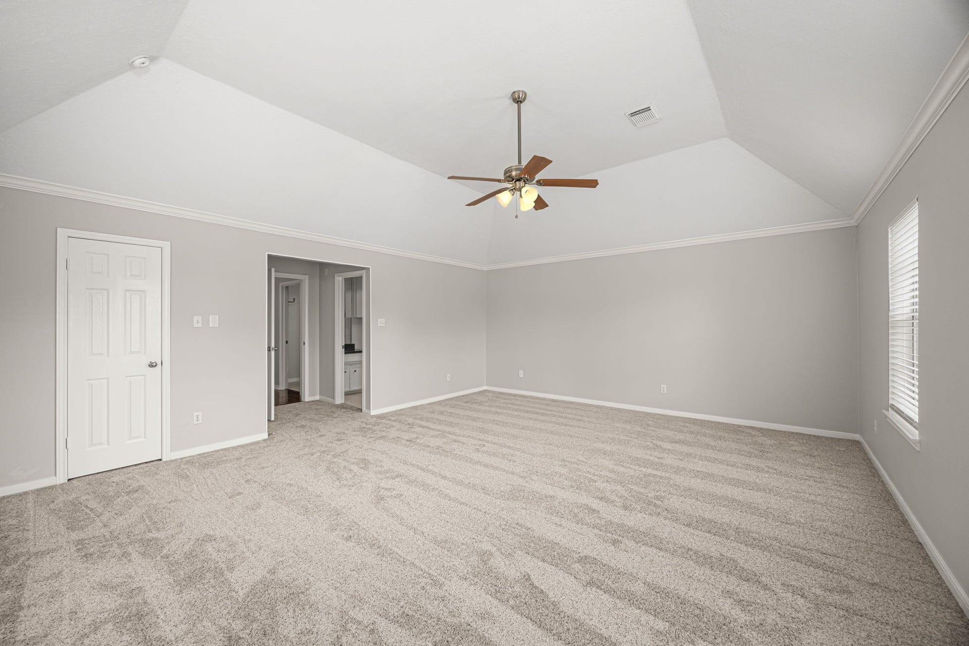 7915 Capri Circle, Houston, TX 77095 7915 Capri Circle, Houston, TX 77095
