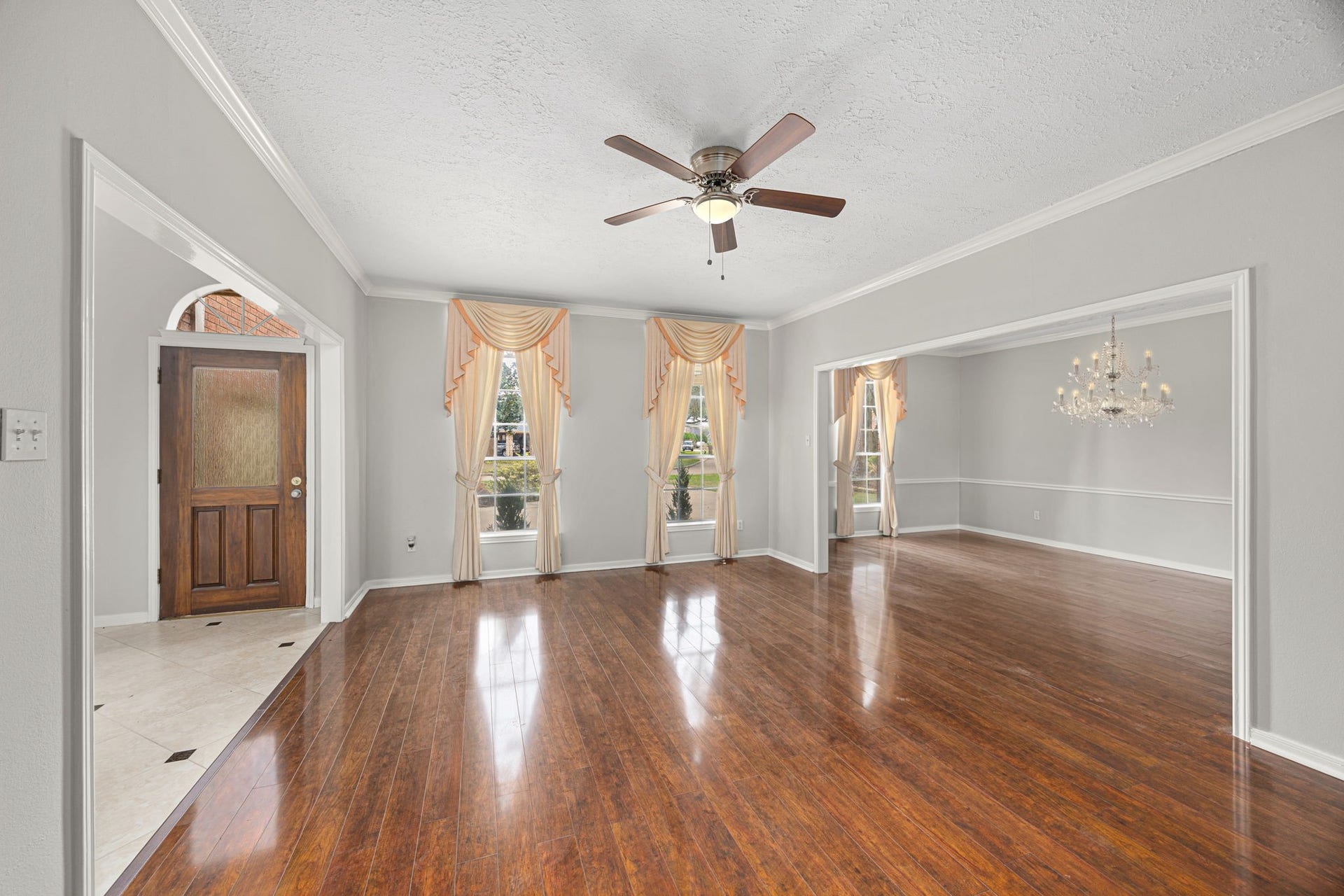7915 Capri Circle, Houston, TX 77095 7915 Capri Circle, Houston, TX 77095