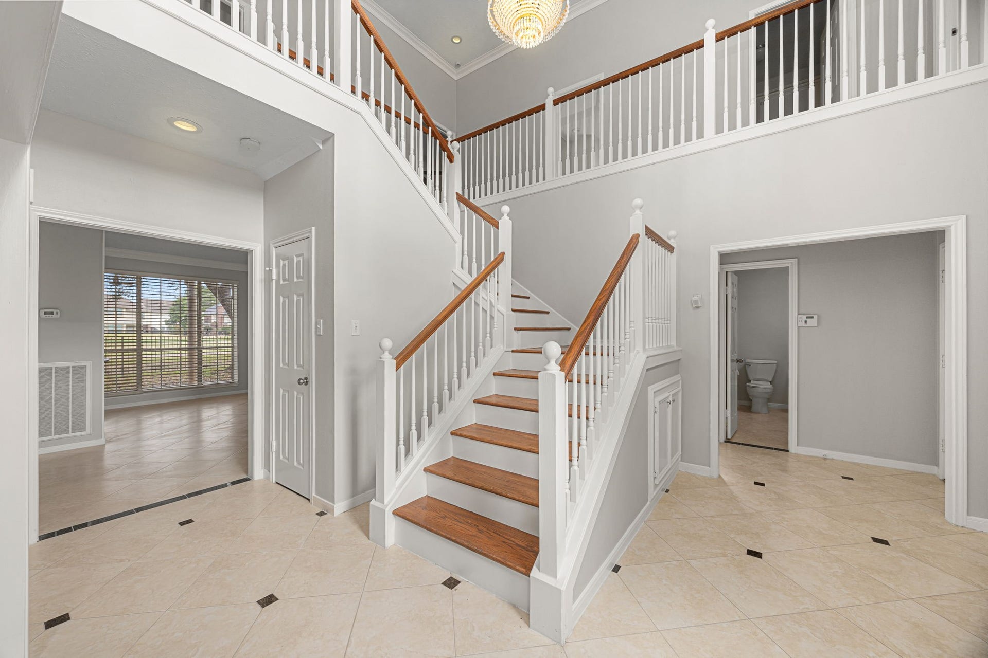7915 Capri Circle, Houston, TX 77095 7915 Capri Circle, Houston, TX 77095