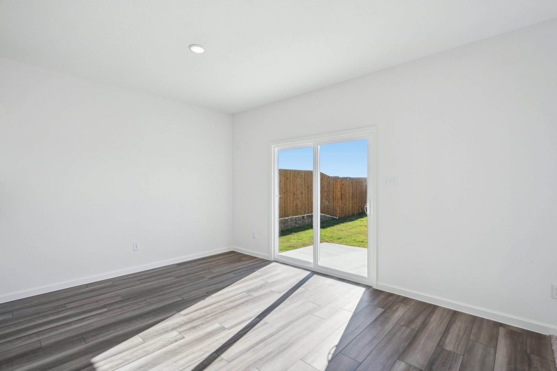 9112 Stonebrook Chase Drive, Conroe, TX 77303 representative photo