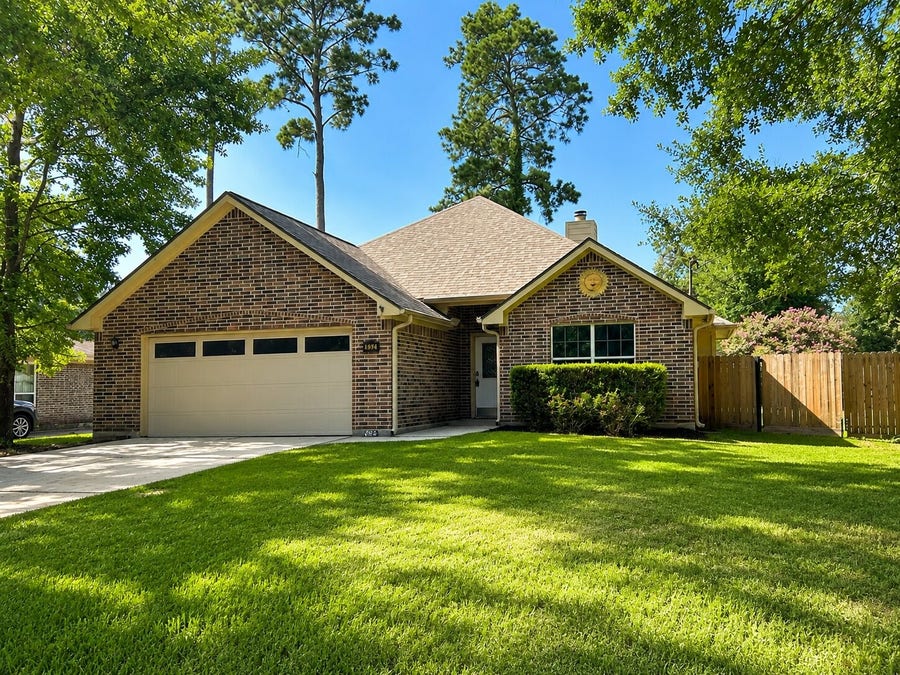 Property photo for 532 Cactus Drive, Conroe, TX