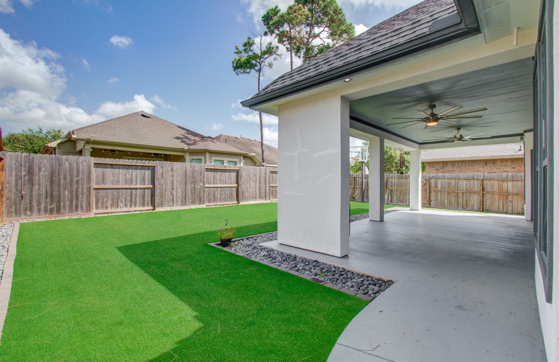 12935 Northpointe Bend Drive, Tomball, TX 77377 12935 Northpointe Bend Drive, Tomball, TX 77377