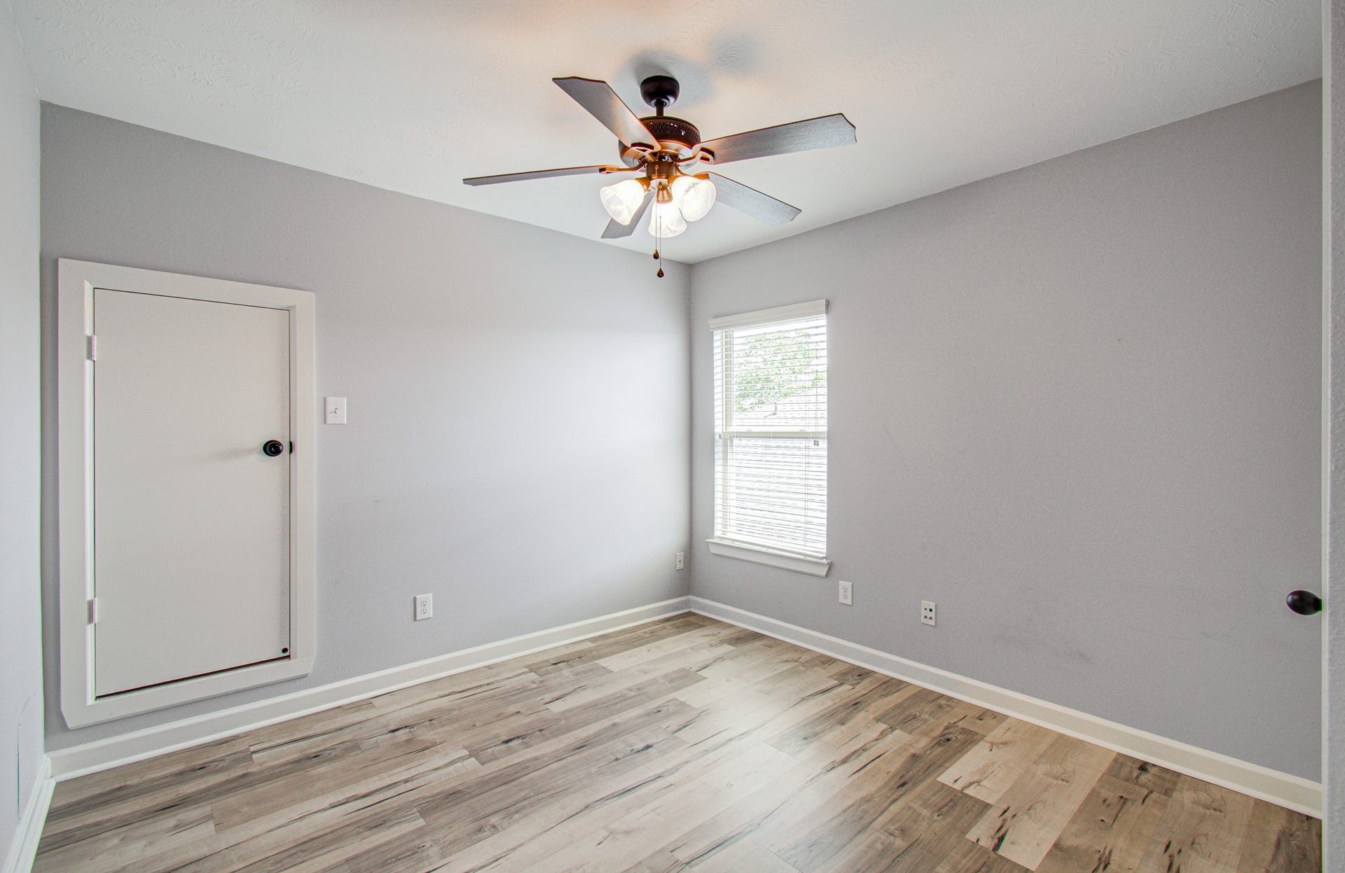 12935 Northpointe Bend Drive, Tomball, TX 77377 12935 Northpointe Bend Drive, Tomball, TX 77377