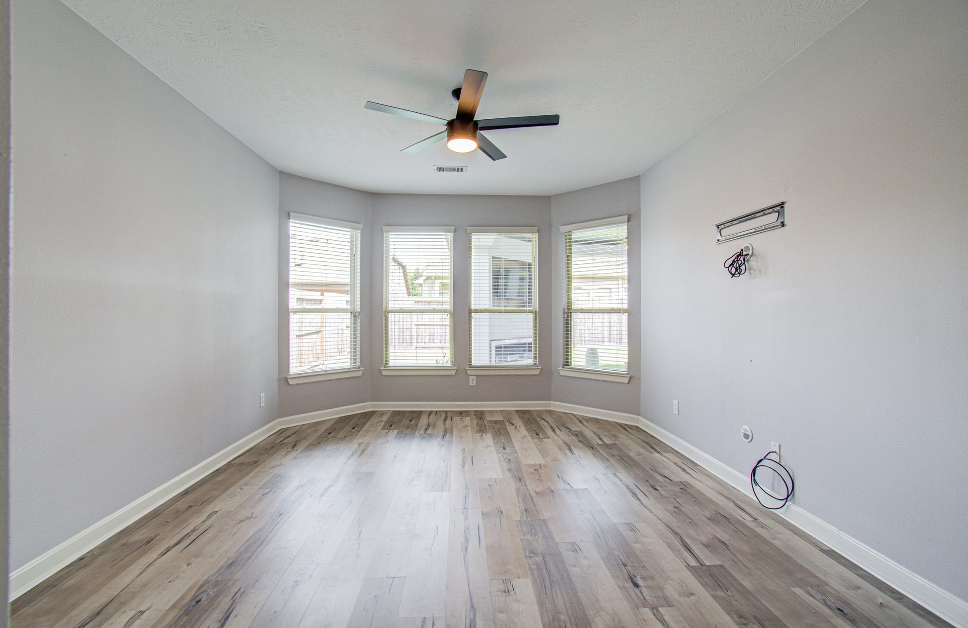 12935 Northpointe Bend Drive, Tomball, TX 77377 12935 Northpointe Bend Drive, Tomball, TX 77377
