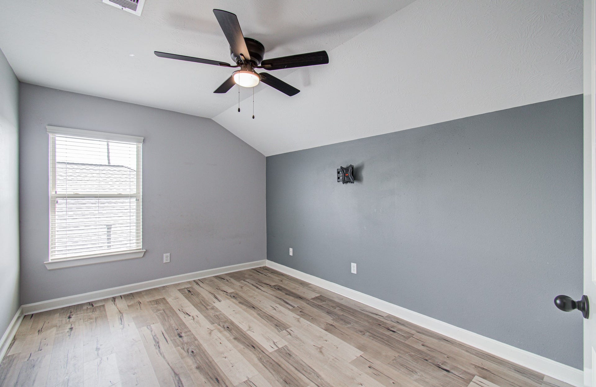 12935 Northpointe Bend Drive, Tomball, TX 77377 12935 Northpointe Bend Drive, Tomball, TX 77377