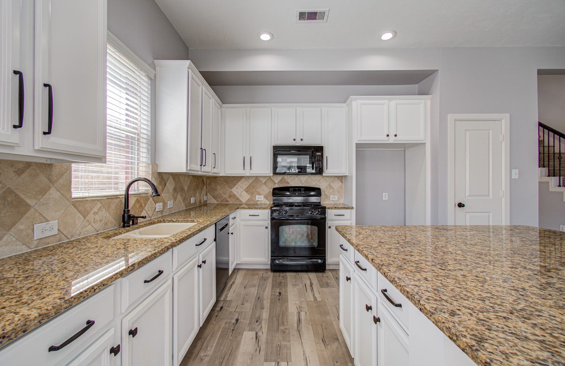 12935 Northpointe Bend Drive, Tomball, TX 77377 Refrigerator will be included.
