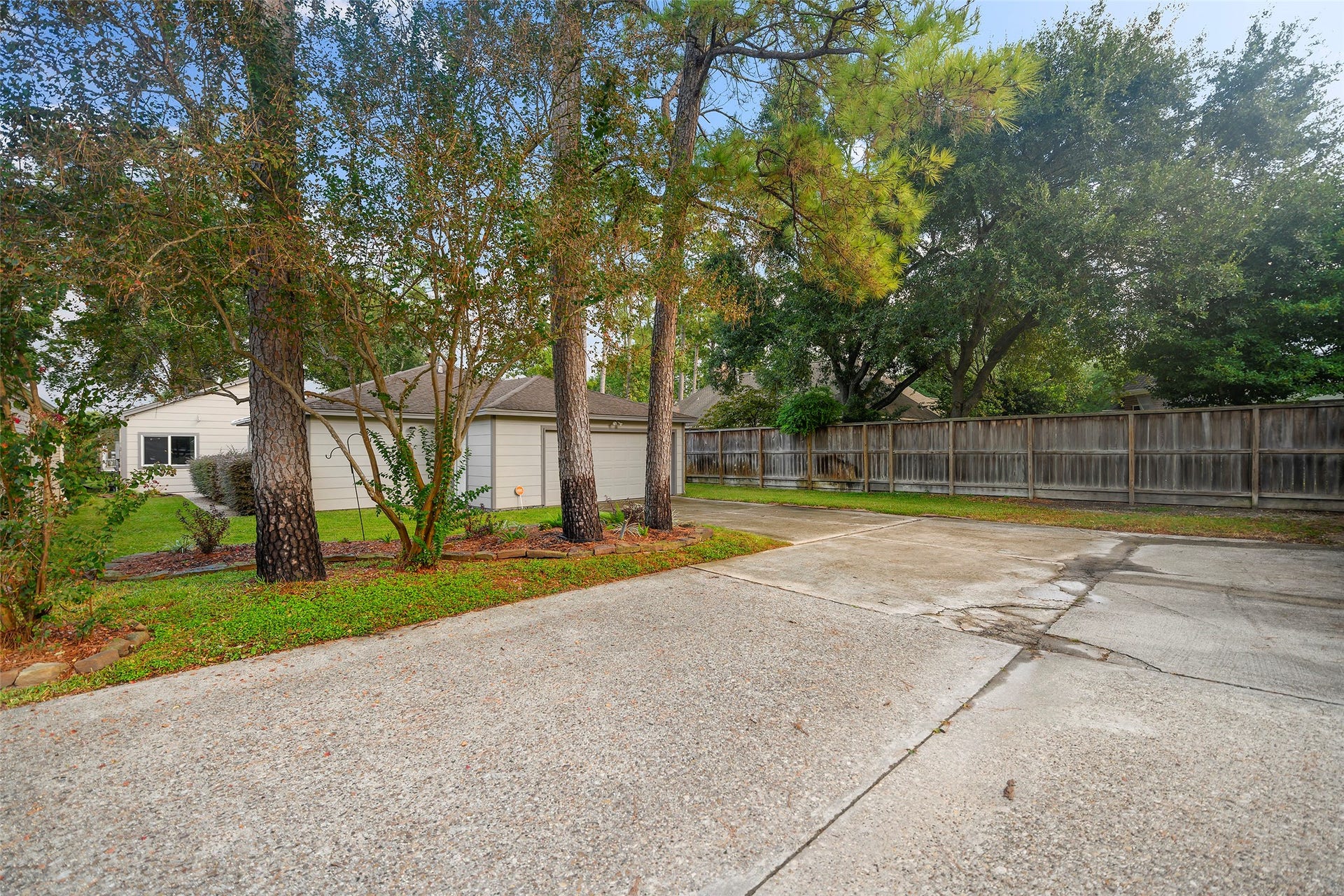 Driveway to Garage