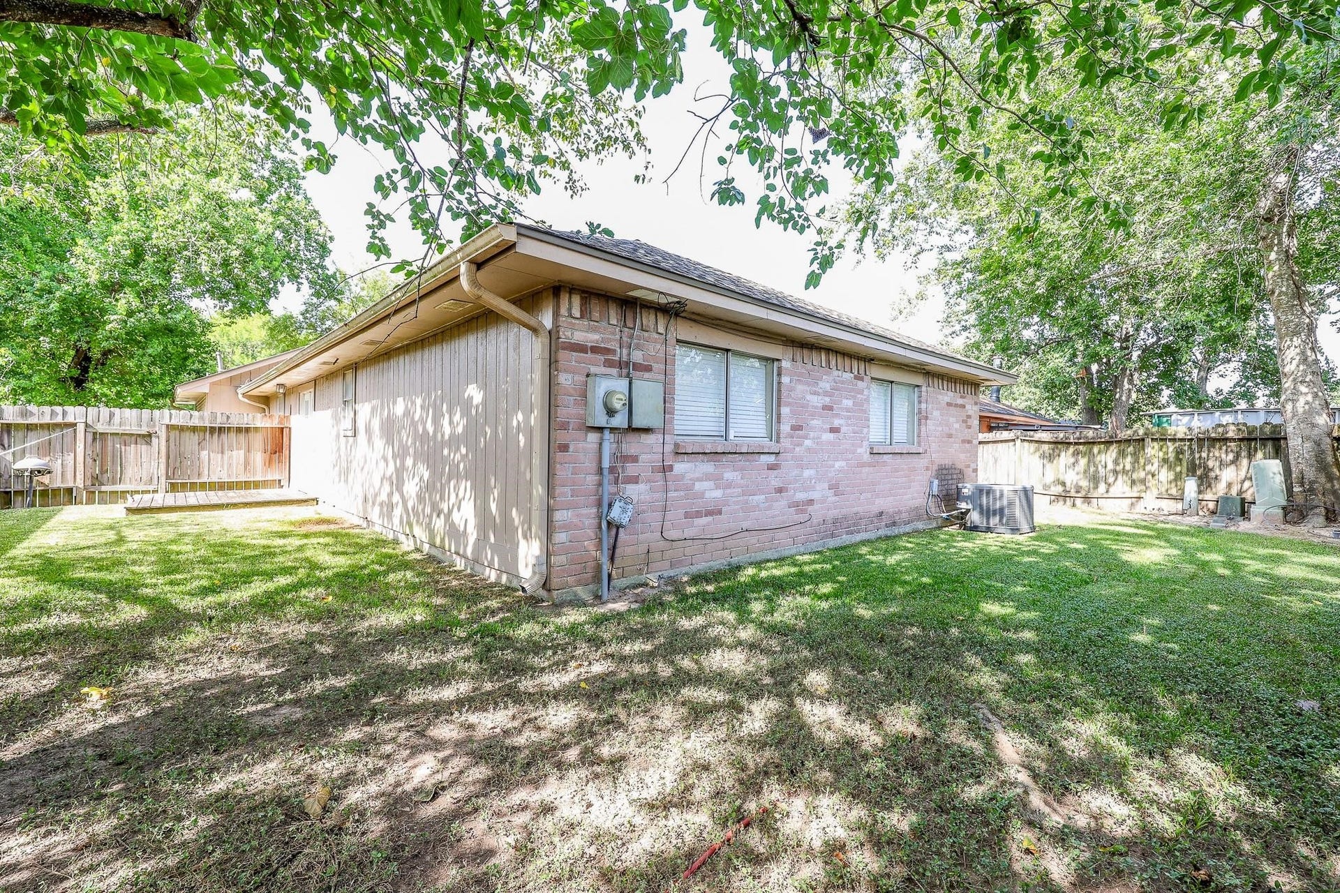 11114 Drakeland Drive, Humble, TX 77396 11114 Drakeland Drive, Humble, TX 77396