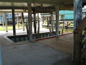 134 Redfish Drive, Freeport, TX 77541