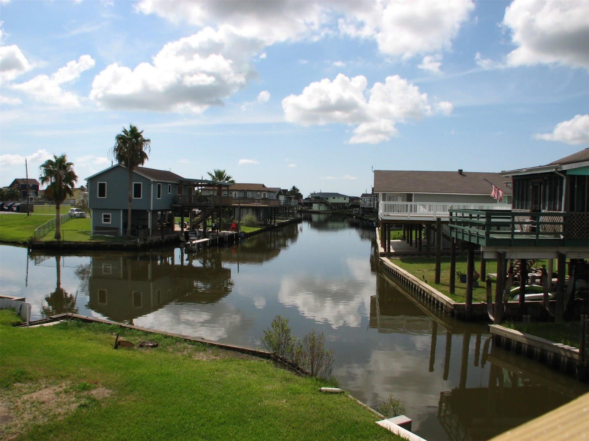 134 Redfish Drive, Freeport, TX 77541